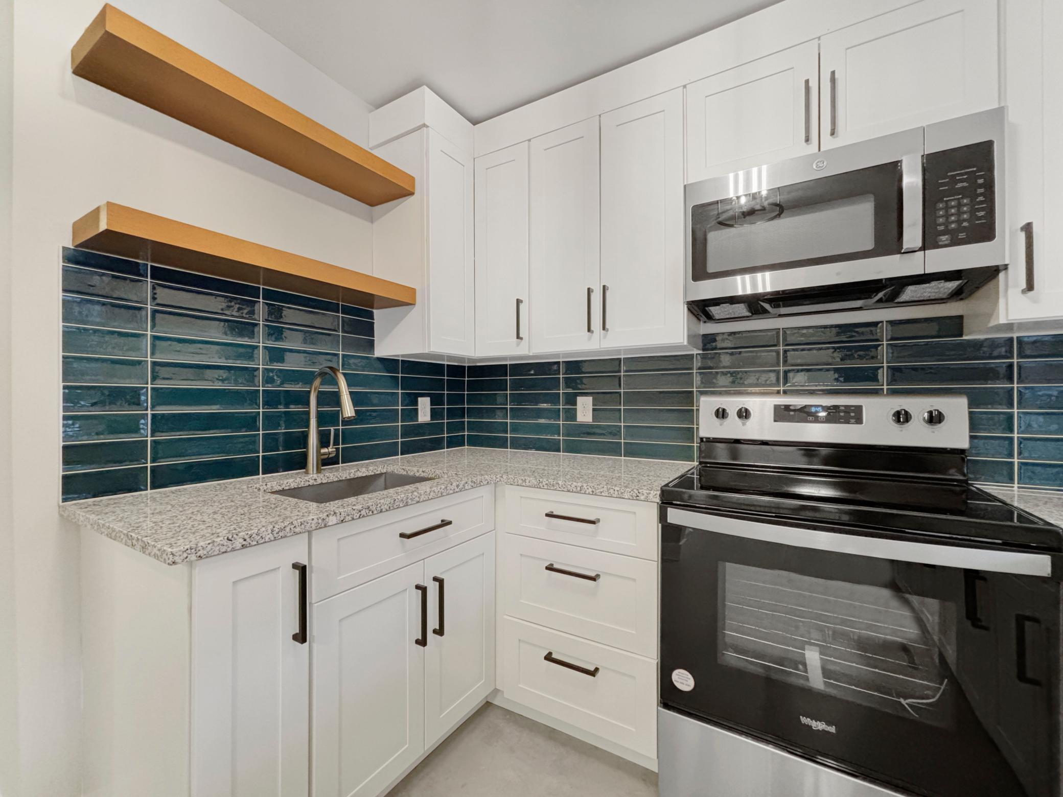 View of Residential Income at 2725 Dupont Avenue, Minneapolis MN 55408, Minneapolis (43 of 46) - Mike Wilen | Minnesota Team Real Estate