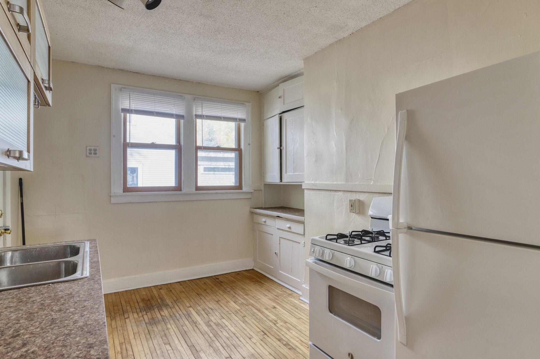 View of Commercial Sale at 415 Finn Street, Saint Paul MN 55104, Saint Paul (8 of 18) - Mike Wilen | Minnesota Team Real Estate