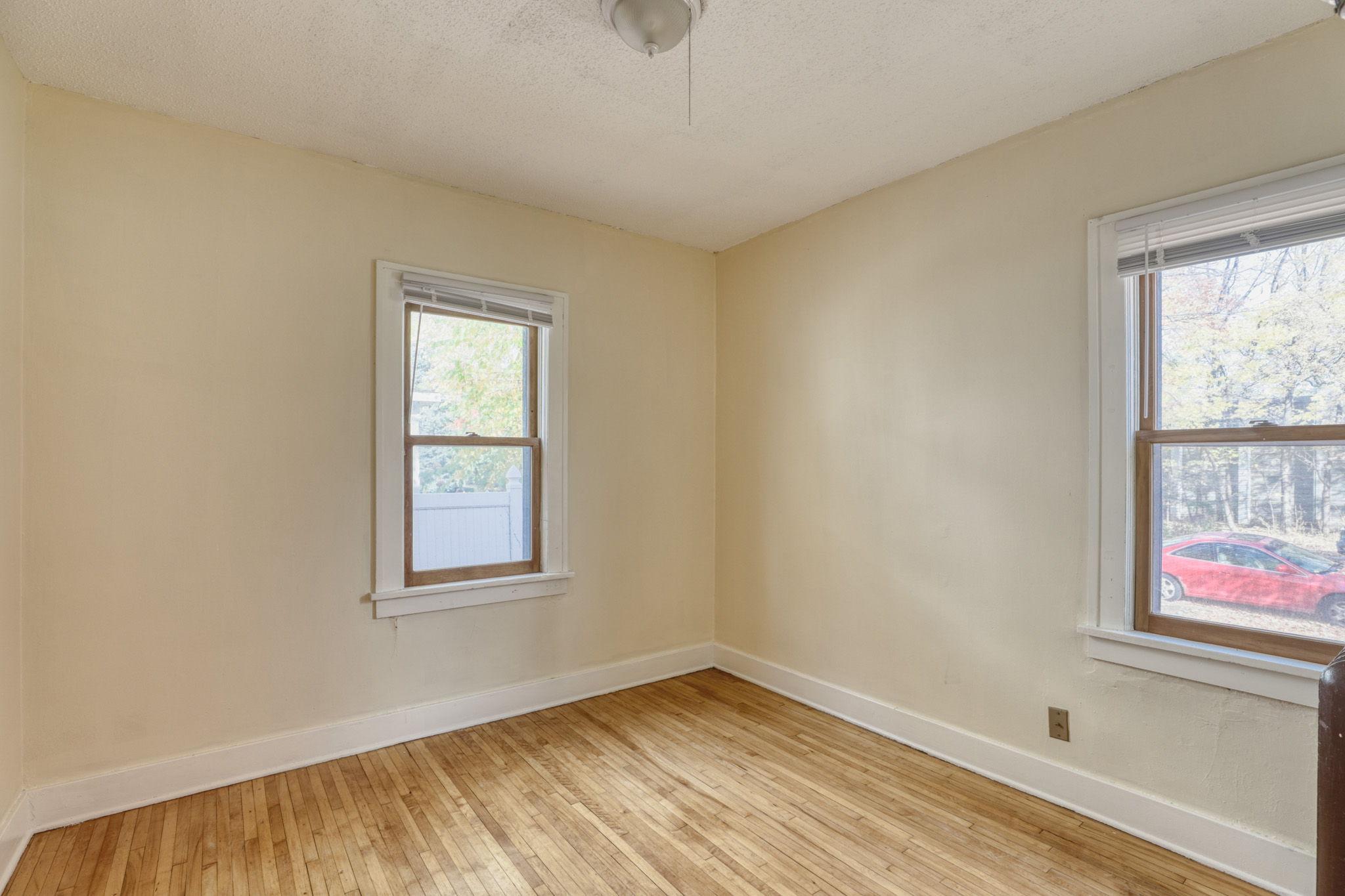 View of Commercial Sale at 415 Finn Street, Saint Paul MN 55104, Saint Paul (11 of 18) - Mike Wilen | Minnesota Team Real Estate