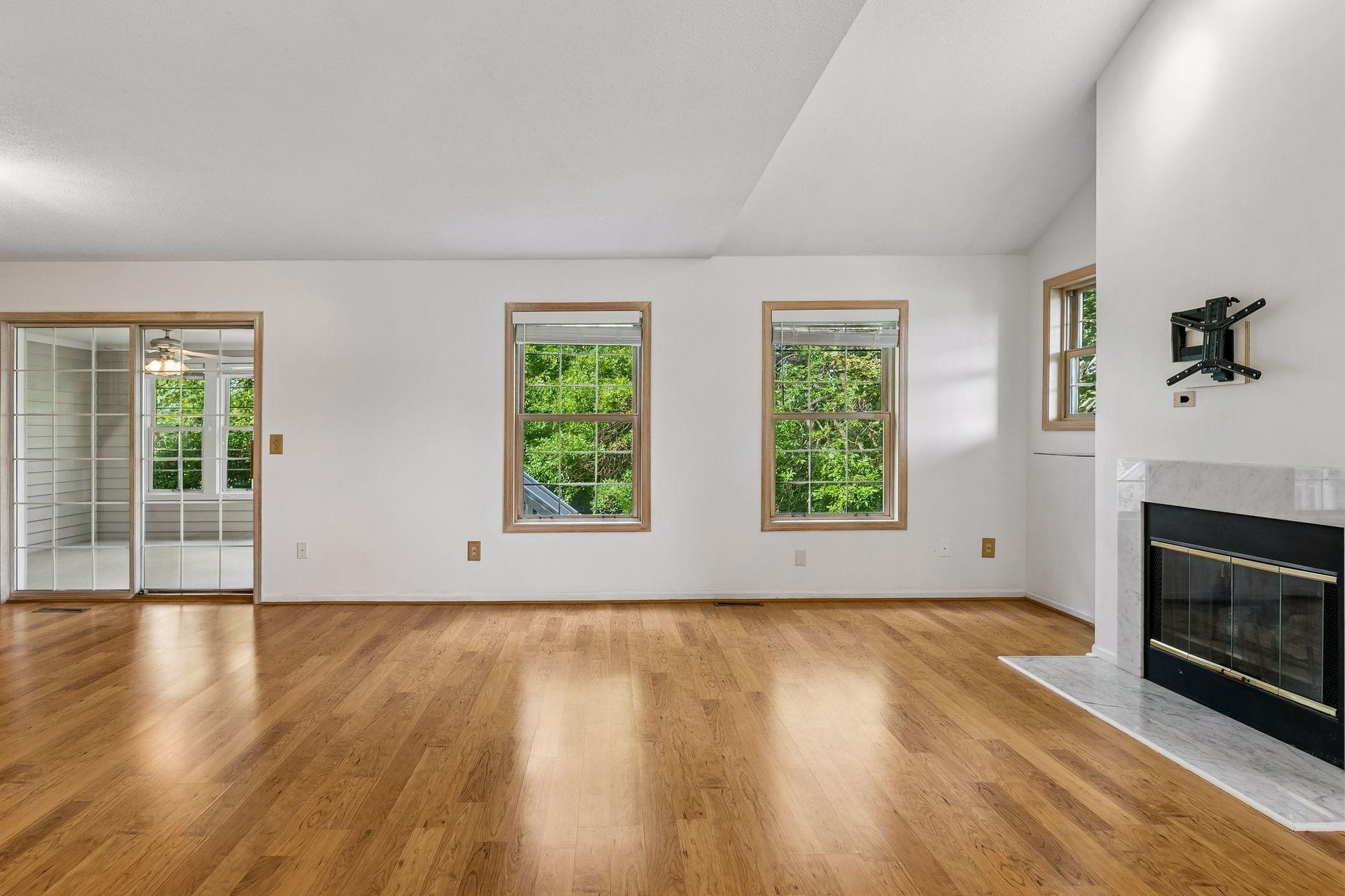 View of Residential at 4902 Bayswater Road, Minnetonka MN 55345, Minnetonka (13 of 55) - Mike Wilen | Minnesota Team Real Estate