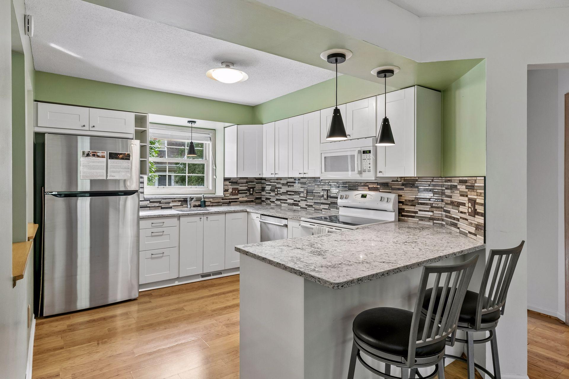 View of Residential at 4902 Bayswater Road, Minnetonka MN 55345, Minnetonka (15 of 55) - Mike Wilen | Minnesota Team Real Estate