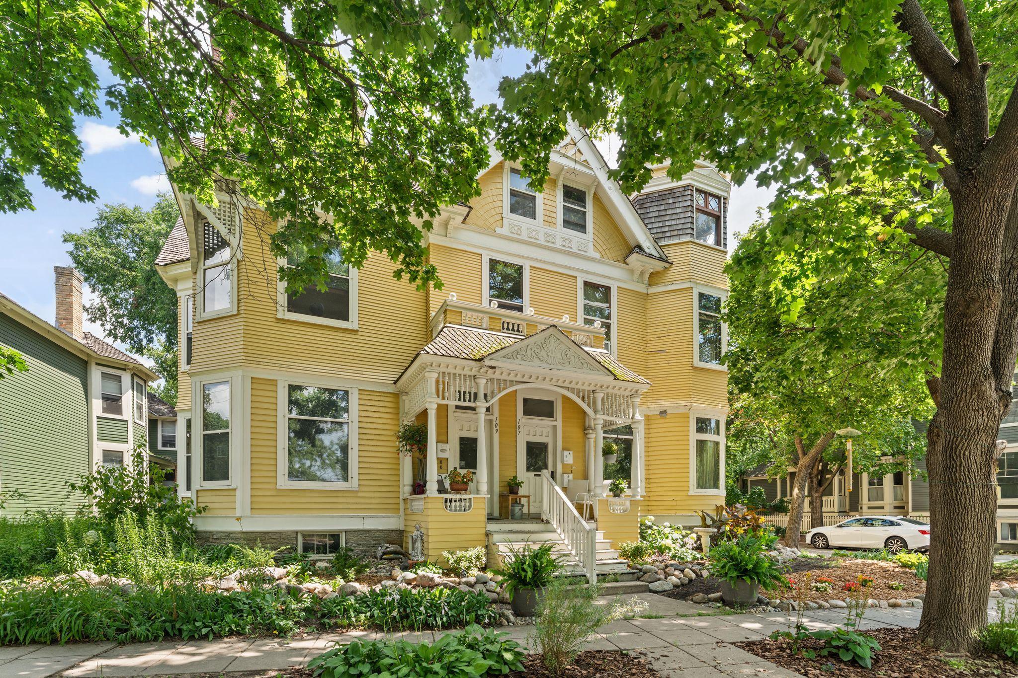 View of Fourplex at 107 Island Avenue, Minneapolis - Mike Wilen | Minnesota Team Real Estate