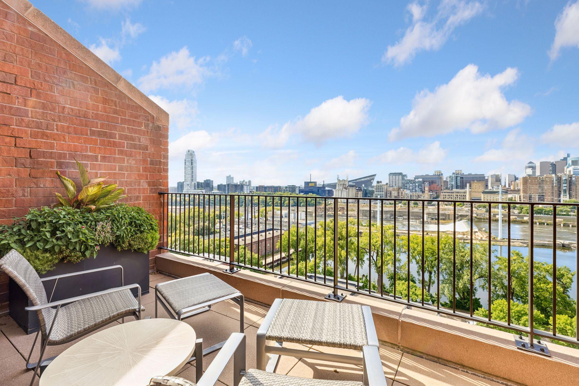 View of Residential at 100 2nd Street #1102, Minneapolis MN 55414, Minneapolis (58 of 118) - Mike Wilen | Minnesota Team Real Estate