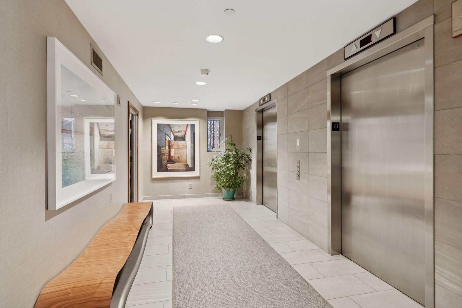 View of Residential at 100 2nd Street #1102, Minneapolis MN 55414, Minneapolis (111 of 118) - Mike Wilen | Minnesota Team Real Estate