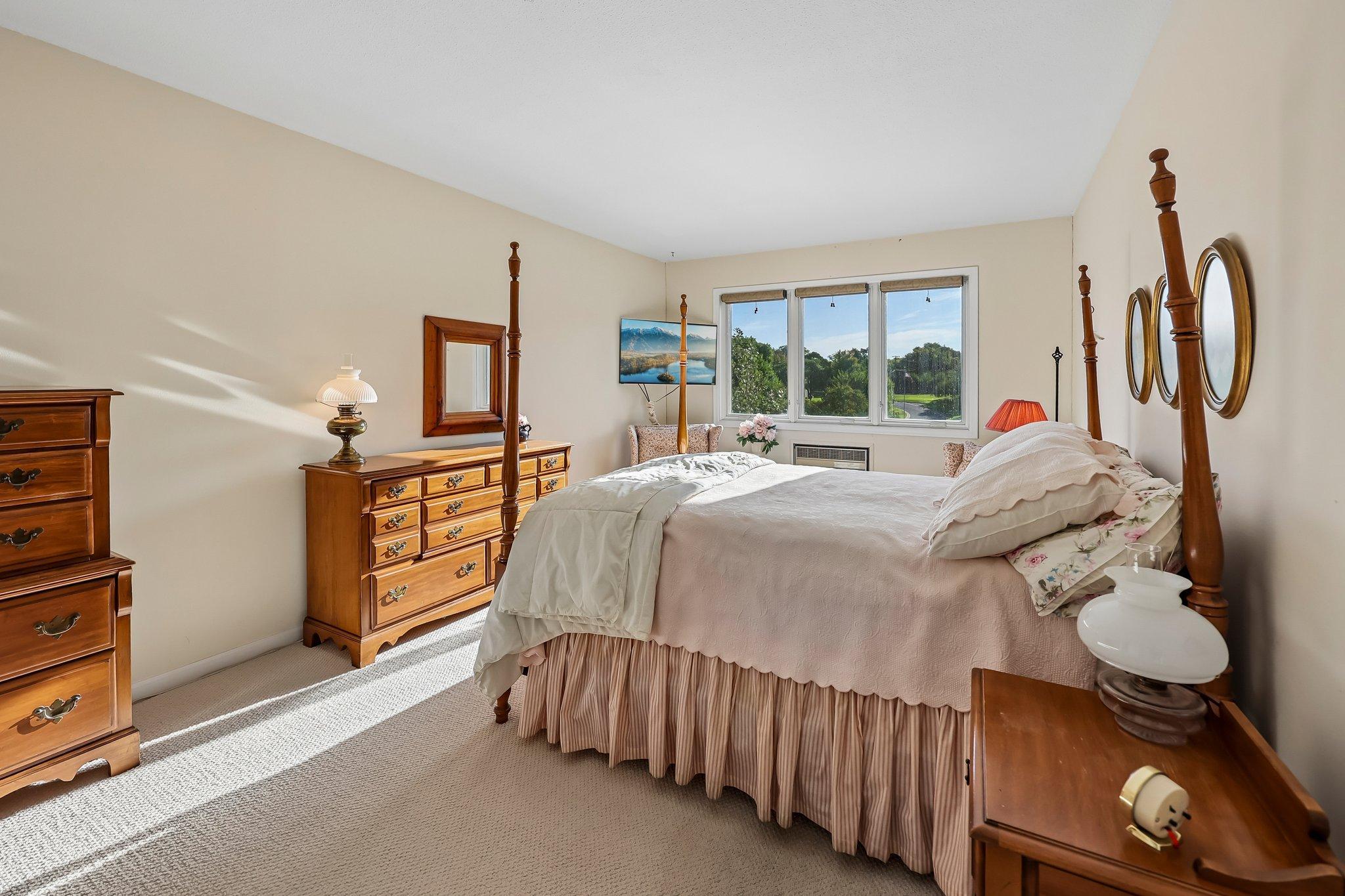 View of Residential at 4370 Brookside Court #320, Edina MN 55436, Edina (21 of 31) - Mike Wilen | Minnesota Team Real Estate