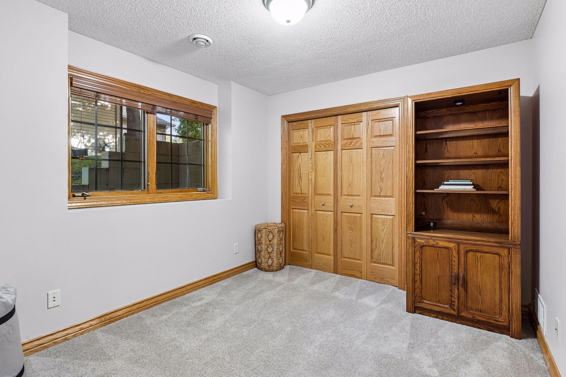 View of Residential at 10162 Chestnut Circle, Brooklyn Park MN 55443, Brooklyn Park (31 of 45) - Mike Wilen | Minnesota Team Real Estate