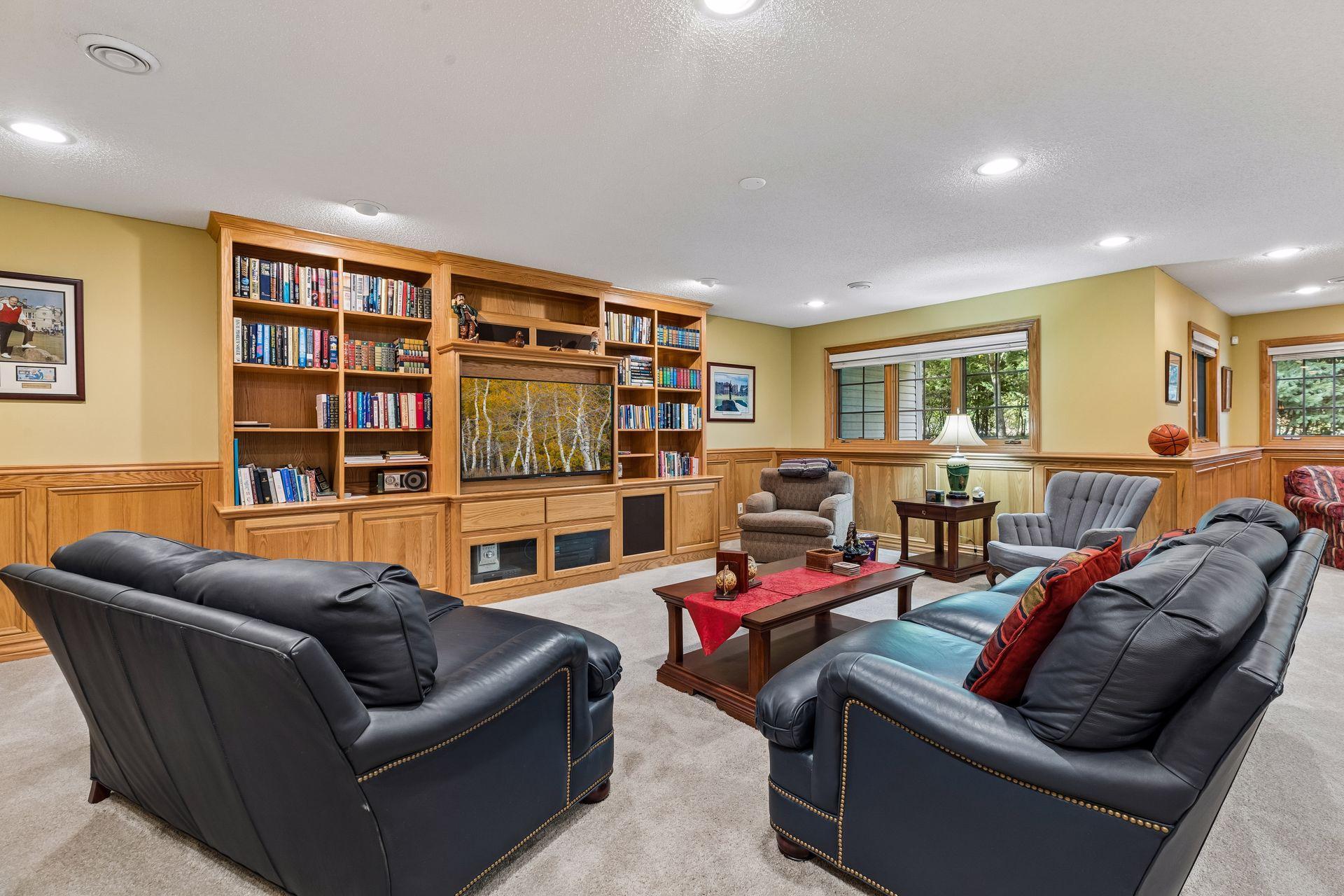 View of Residential at 10162 Chestnut Circle, Brooklyn Park MN 55443, Brooklyn Park (24 of 45) - Mike Wilen | Minnesota Team Real Estate