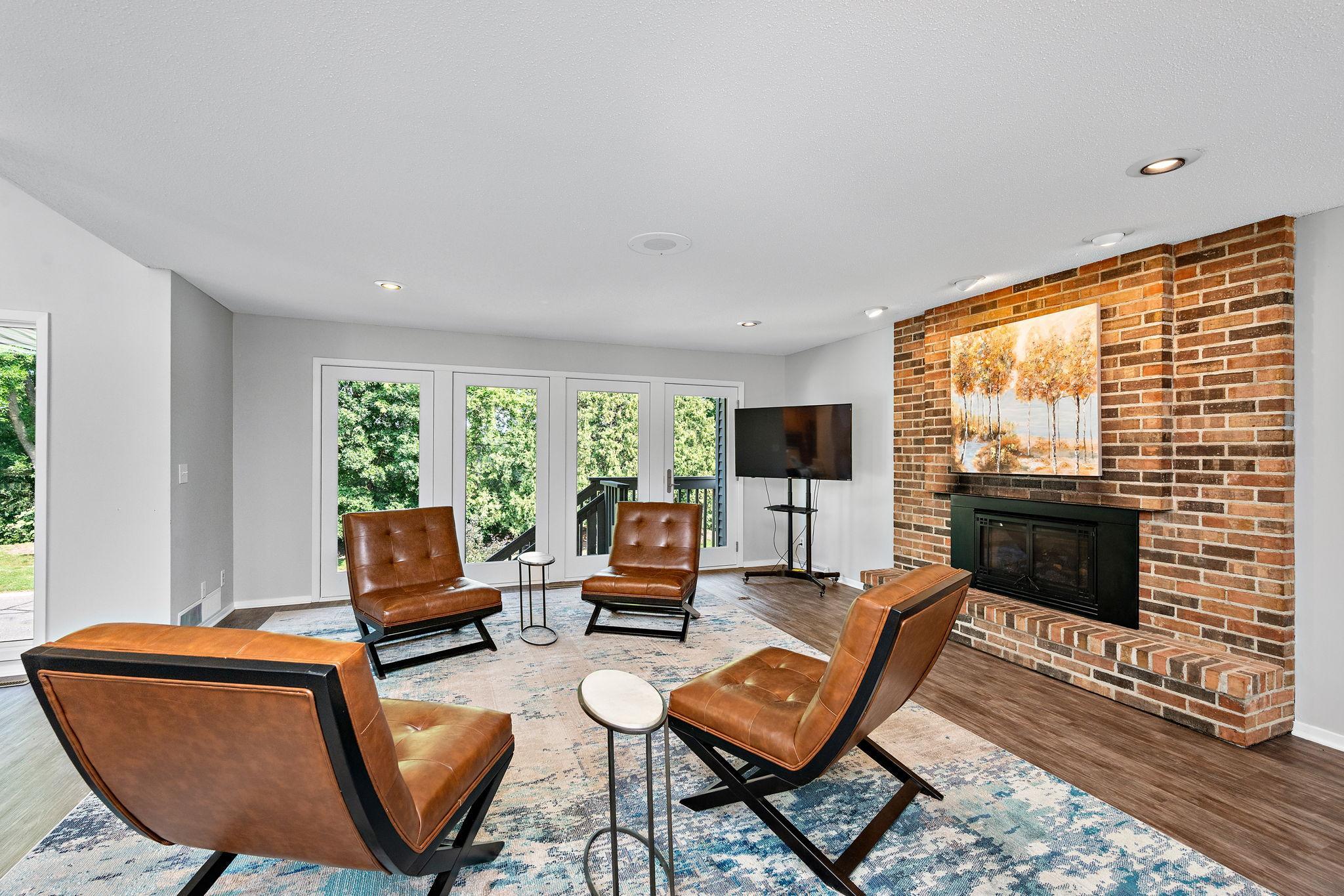 View of Residential at 6304 Red Fox Lane, Edina MN 55436, Edina (37 of 52) - Mike Wilen | Minnesota Team Real Estate