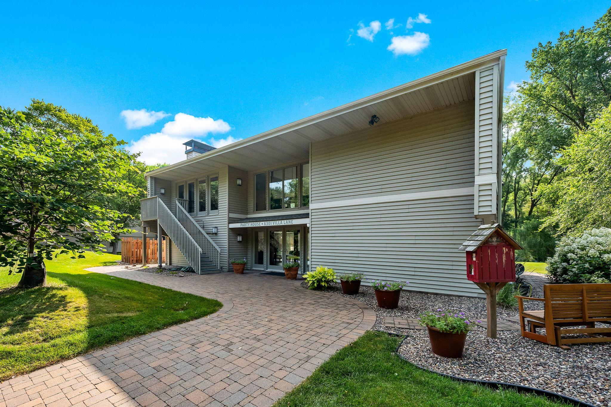 View of Residential at 6304 Red Fox Lane, Edina MN 55436, Edina (34 of 52) - Mike Wilen | Minnesota Team Real Estate