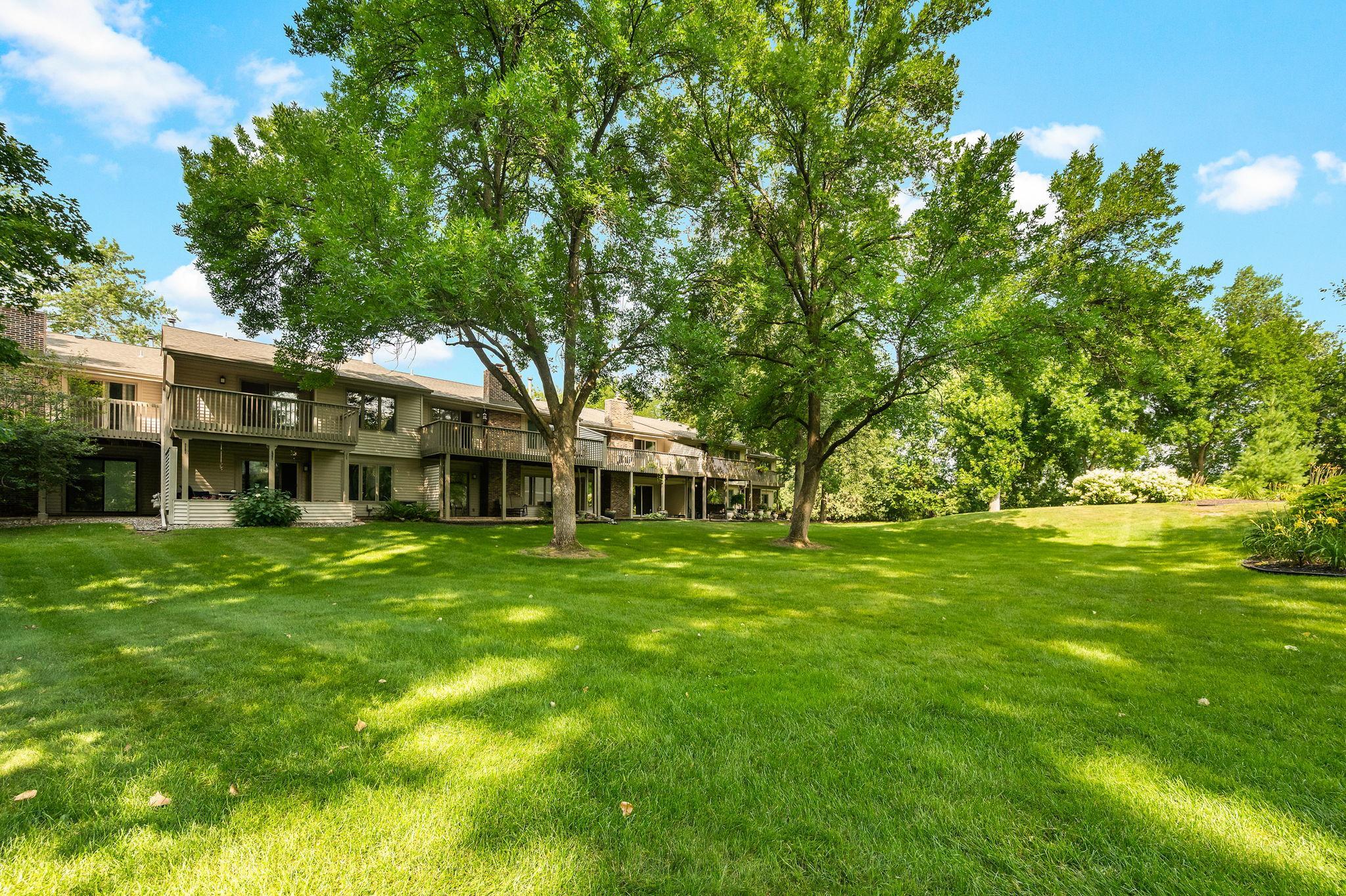 View of Residential at 6304 Red Fox Lane, Edina MN 55436, Edina (33 of 52) - Mike Wilen | Minnesota Team Real Estate