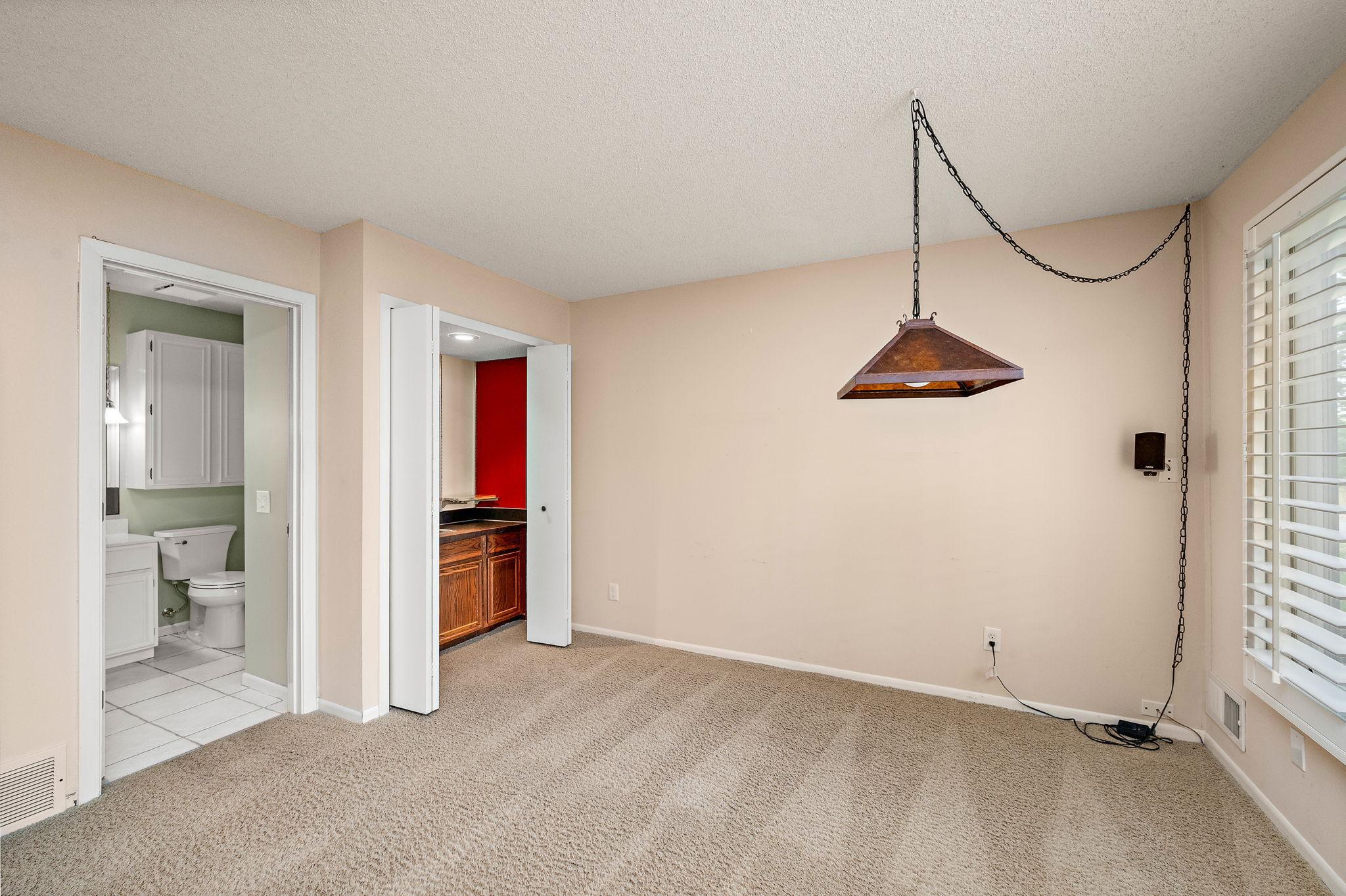 View of Residential at 6304 Red Fox Lane, Edina MN 55436, Edina (23 of 52) - Mike Wilen | Minnesota Team Real Estate