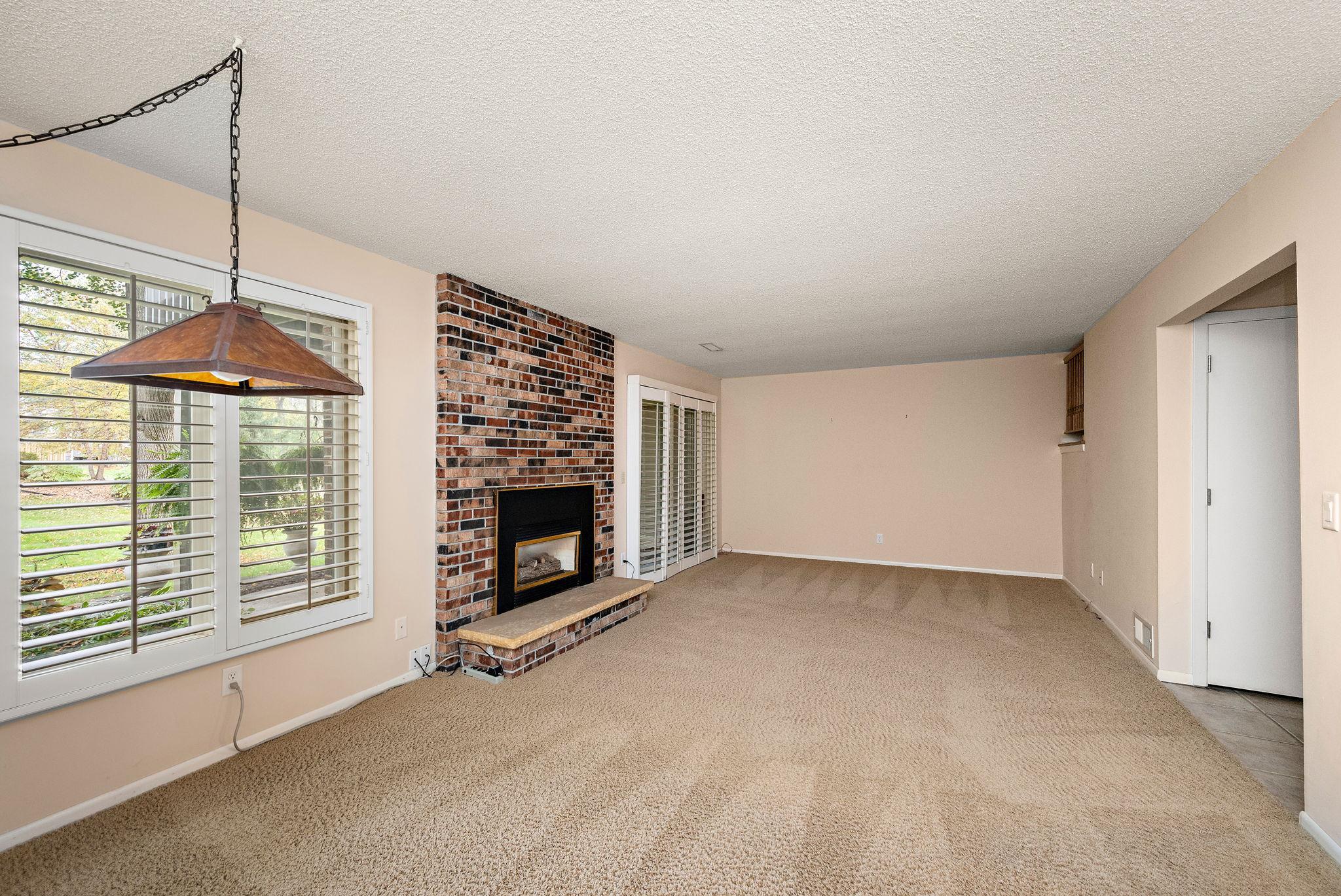View of Residential at 6304 Red Fox Lane, Edina MN 55436, Edina (21 of 52) - Mike Wilen | Minnesota Team Real Estate
