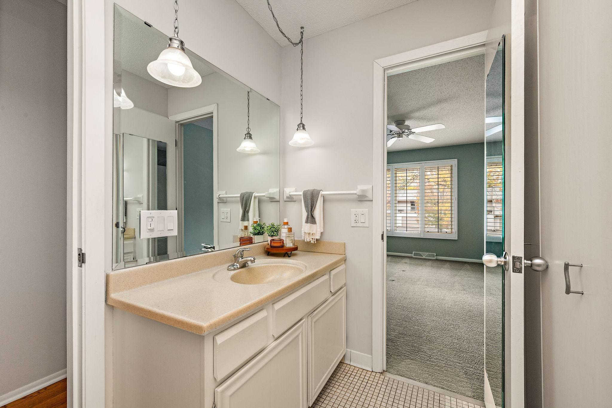 View of Residential at 6304 Red Fox Lane, Edina MN 55436, Edina (16 of 52) - Mike Wilen | Minnesota Team Real Estate