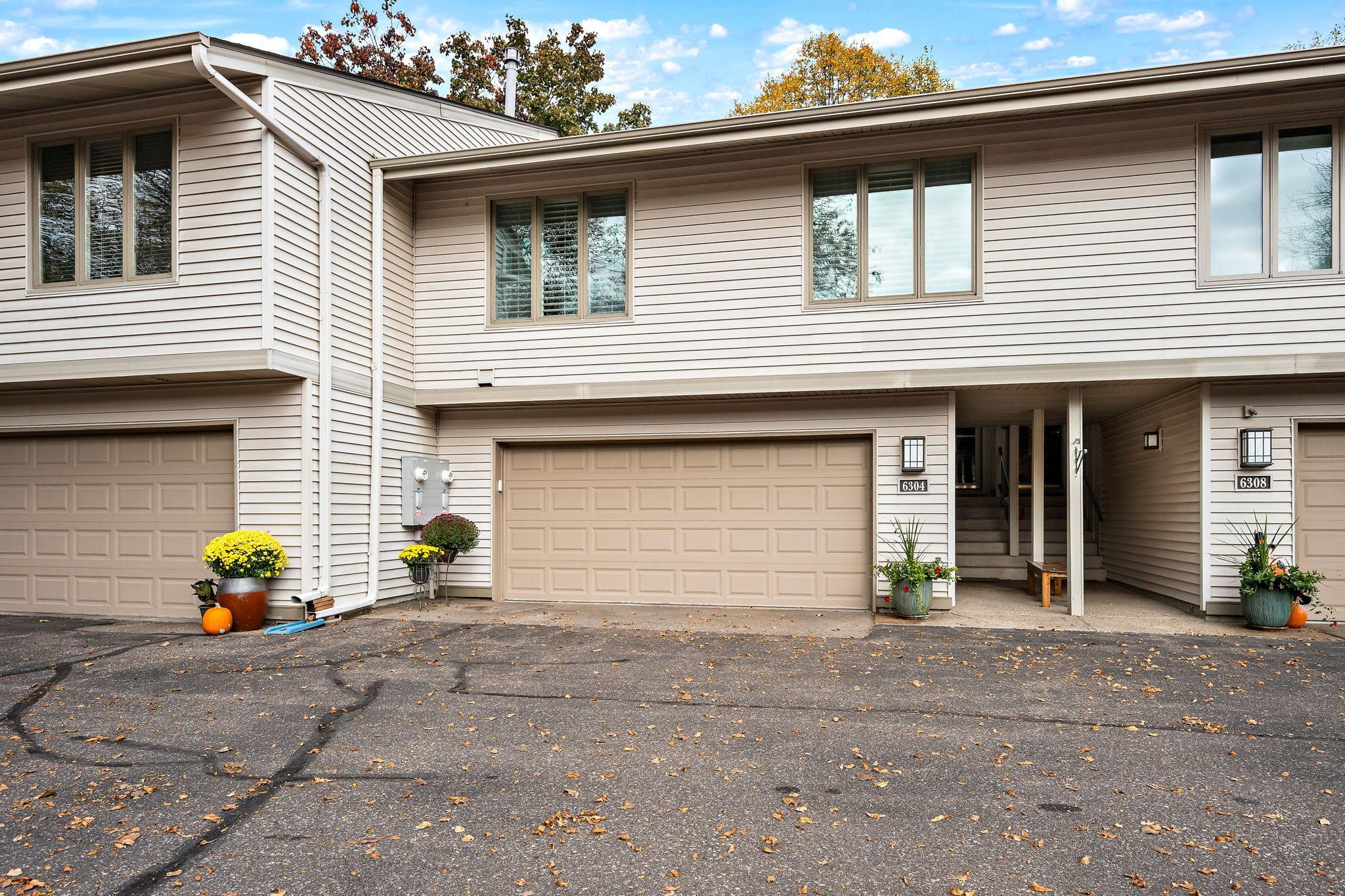 View of Residential at 6304 Red Fox Lane, Edina MN 55436, Edina (3 of 52) - Mike Wilen | Minnesota Team Real Estate
