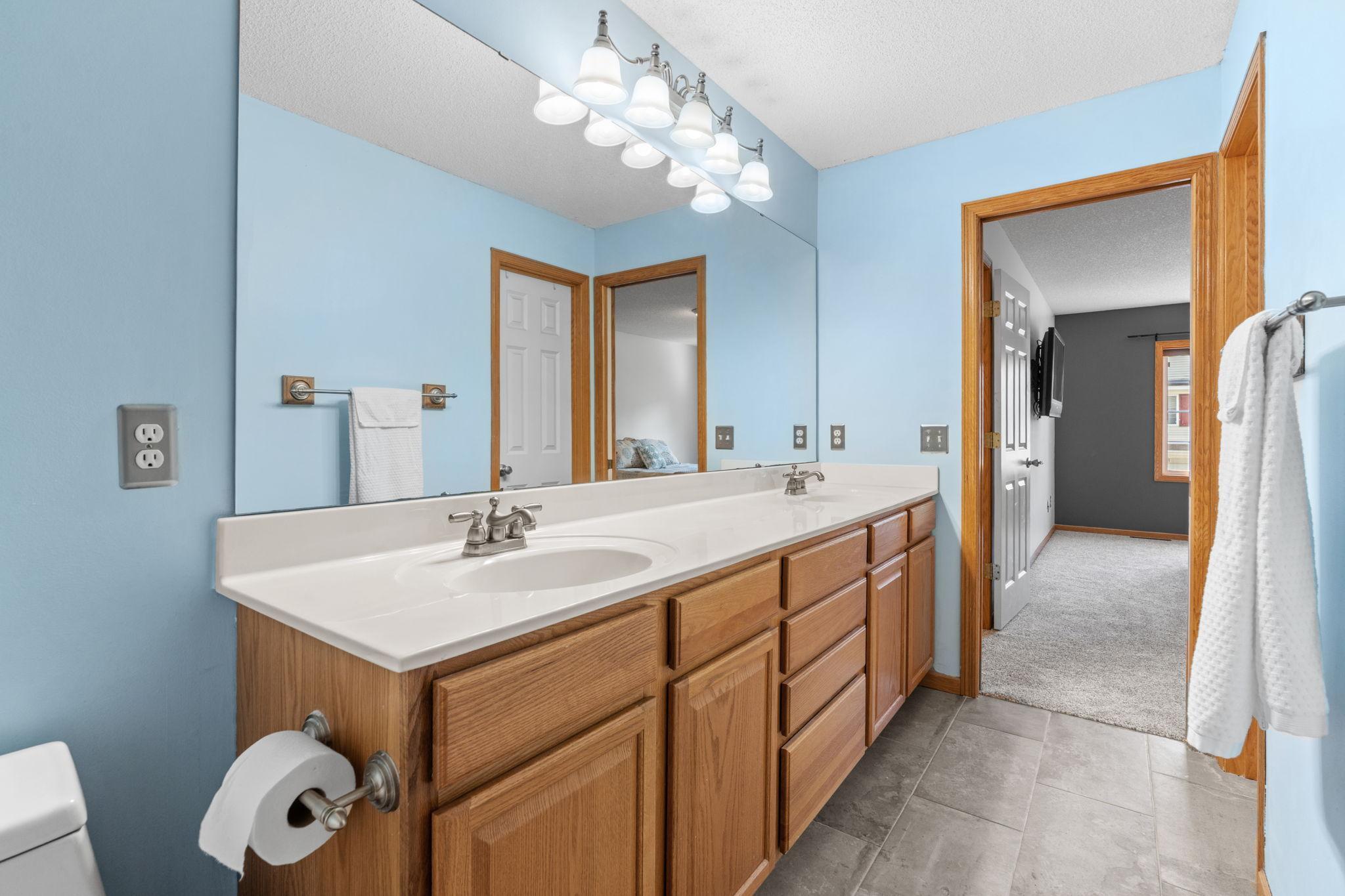 View of Residential at 15642 Chasewood Court, Rosemount MN 55068, Rosemount (19 of 36) - Mike Wilen | Minnesota Team Real Estate