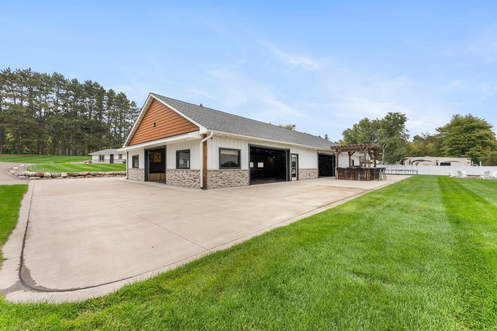 View of Commercial Sale at 27749 Bay Shore Drive, Isanti MN 55040, Isanti (15 of 69) - Mike Wilen | Minnesota Team Real Estate