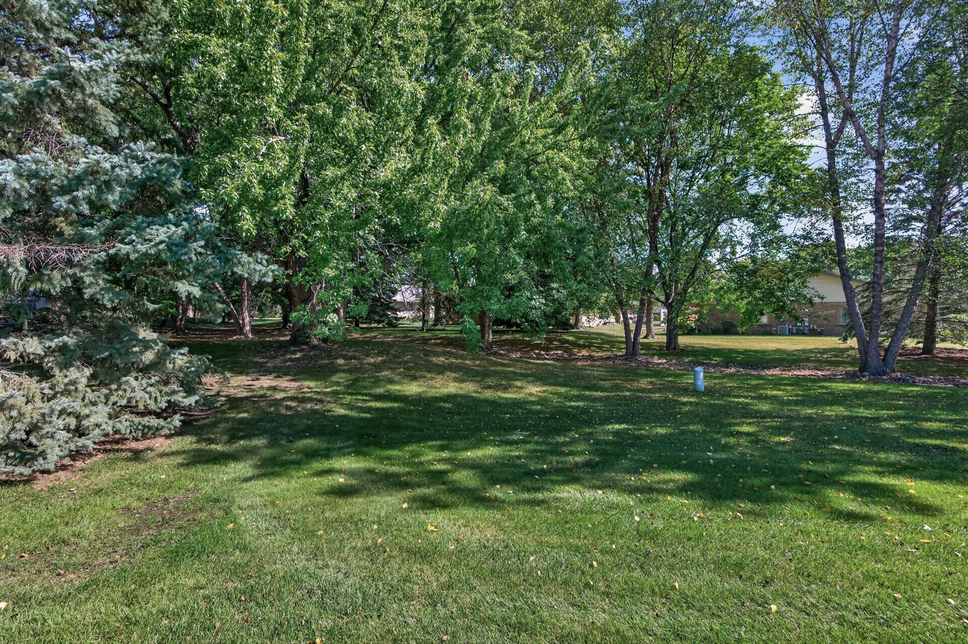 View of Residential at 2813 Robinwood Way, Woodbury MN 55125, Woodbury (31 of 31) - Mike Wilen | Minnesota Team Real Estate