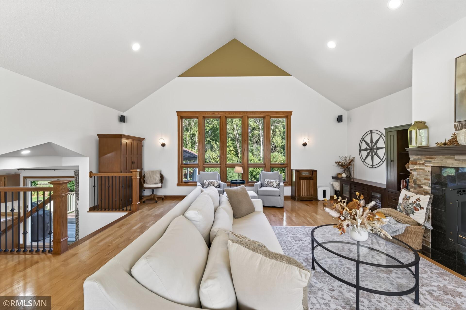 View of Residential at 1905 Garden Lane, White Bear Lake MN 55110, White Bear Lake (13 of 55) - Mike Wilen | Minnesota Team Real Estate