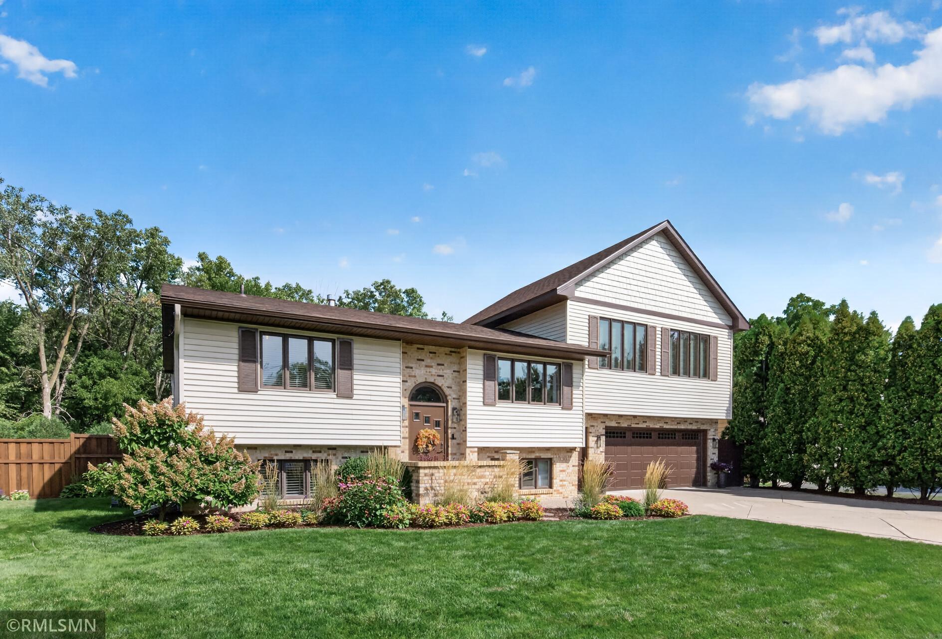 View of Residential at 1905 Garden Lane, White Bear Lake MN 55110, White Bear Lake (2 of 55) - Mike Wilen | Minnesota Team Real Estate
