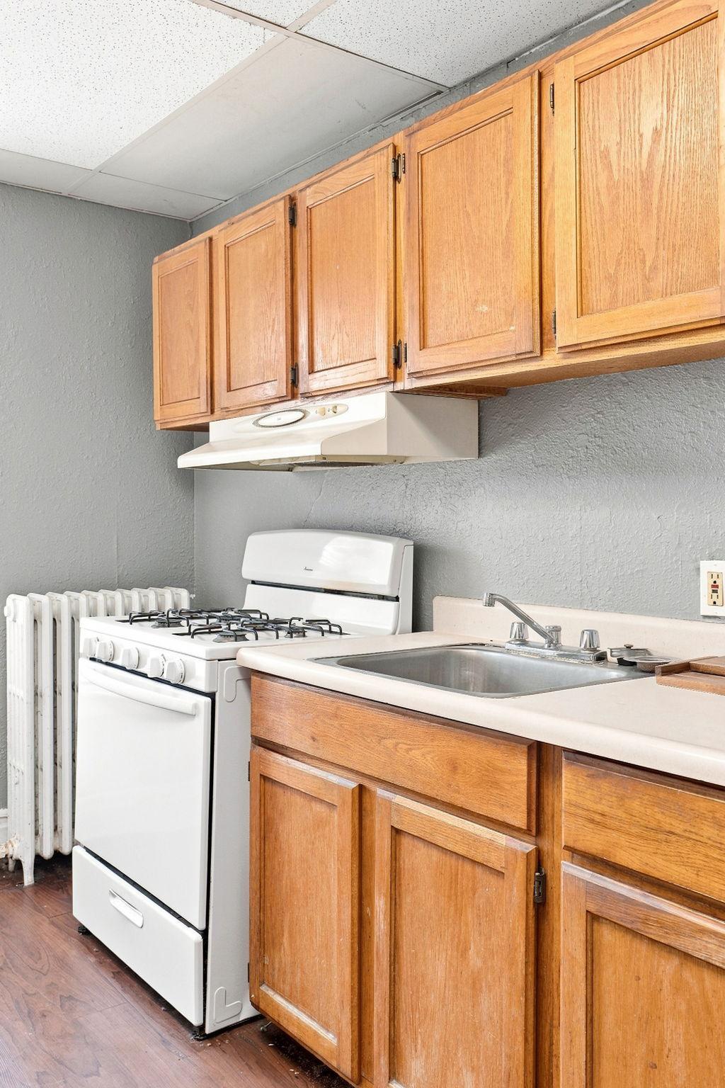 View of Residential Income at 416 8th Avenue, Minneapolis MN 55414, Minneapolis (36 of 49) - Mike Wilen | Minnesota Team Real Estate