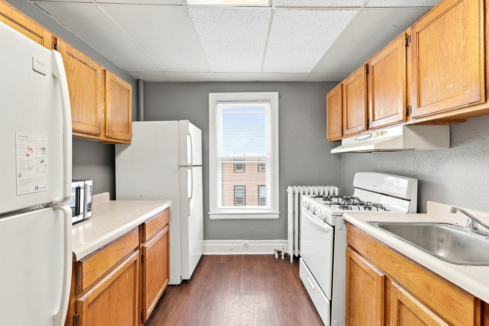 View of Residential Income at 416 8th Avenue, Minneapolis MN 55414, Minneapolis (34 of 49) - Mike Wilen | Minnesota Team Real Estate