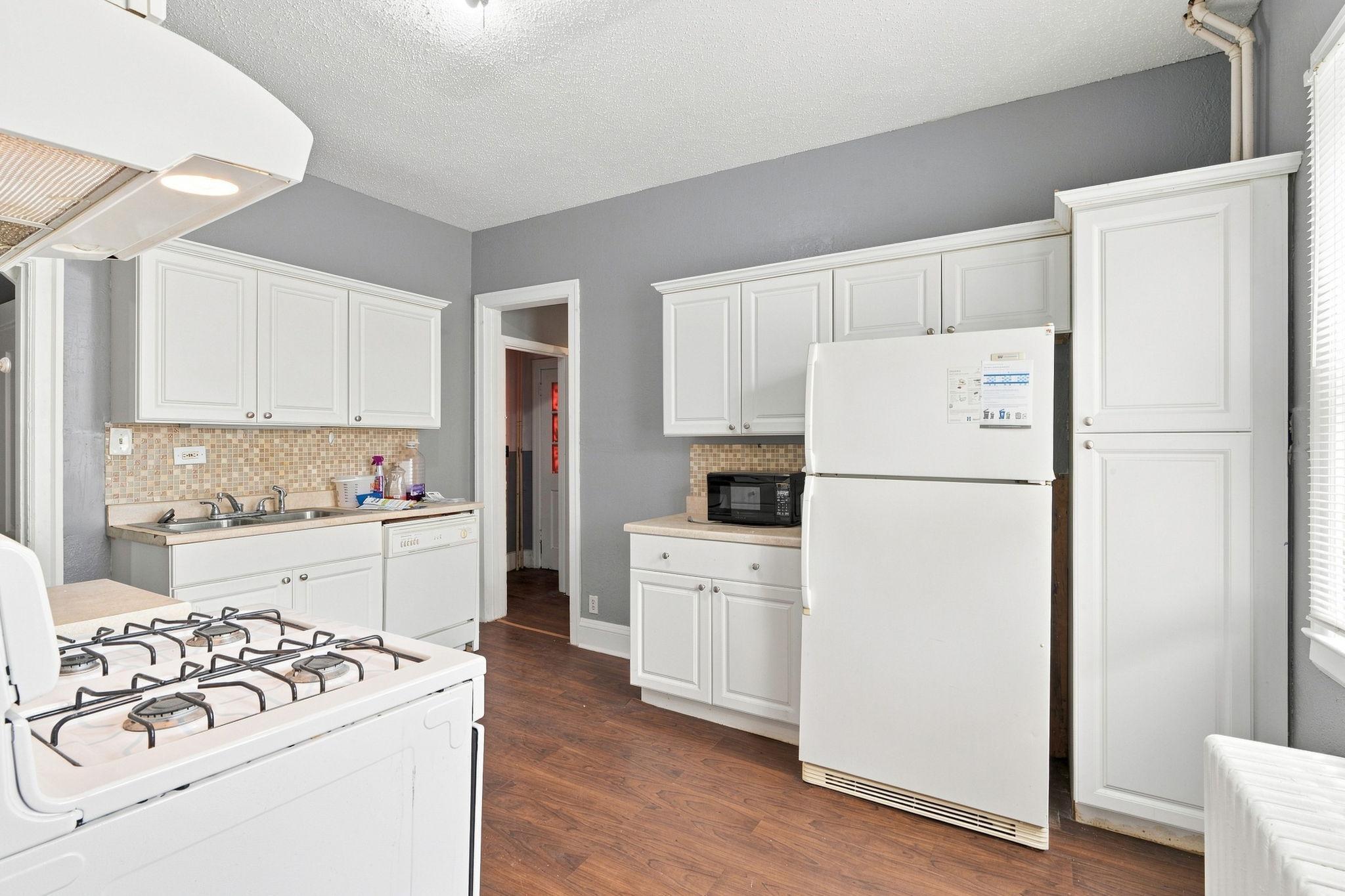 View of Residential Income at 416 8th Avenue, Minneapolis MN 55414, Minneapolis (18 of 49) - Mike Wilen | Minnesota Team Real Estate