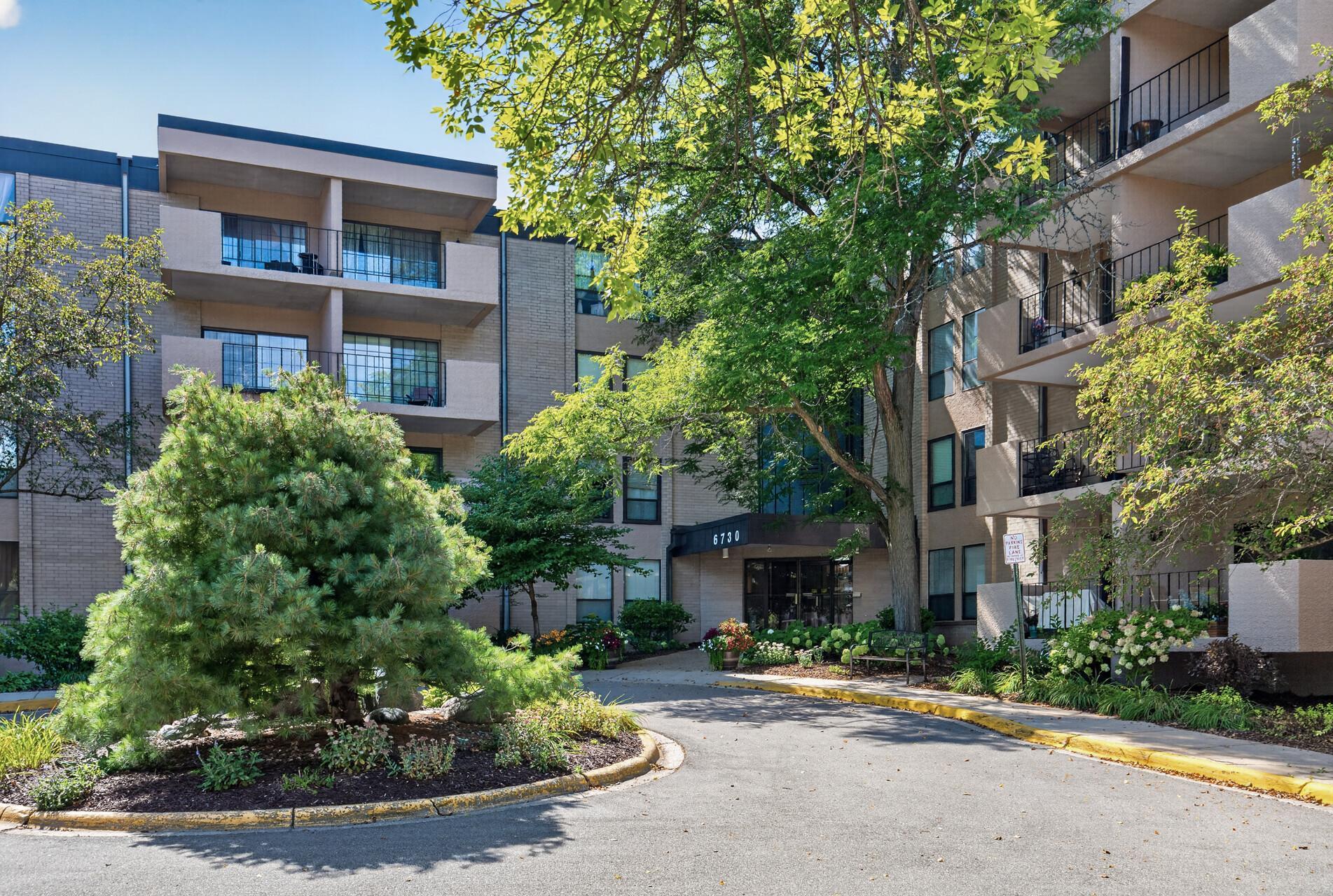 View of Residential at 6730 Vernon Avenue #119, Edina MN 55436, Edina (4 of 29) - Mike Wilen | Minnesota Team Real Estate