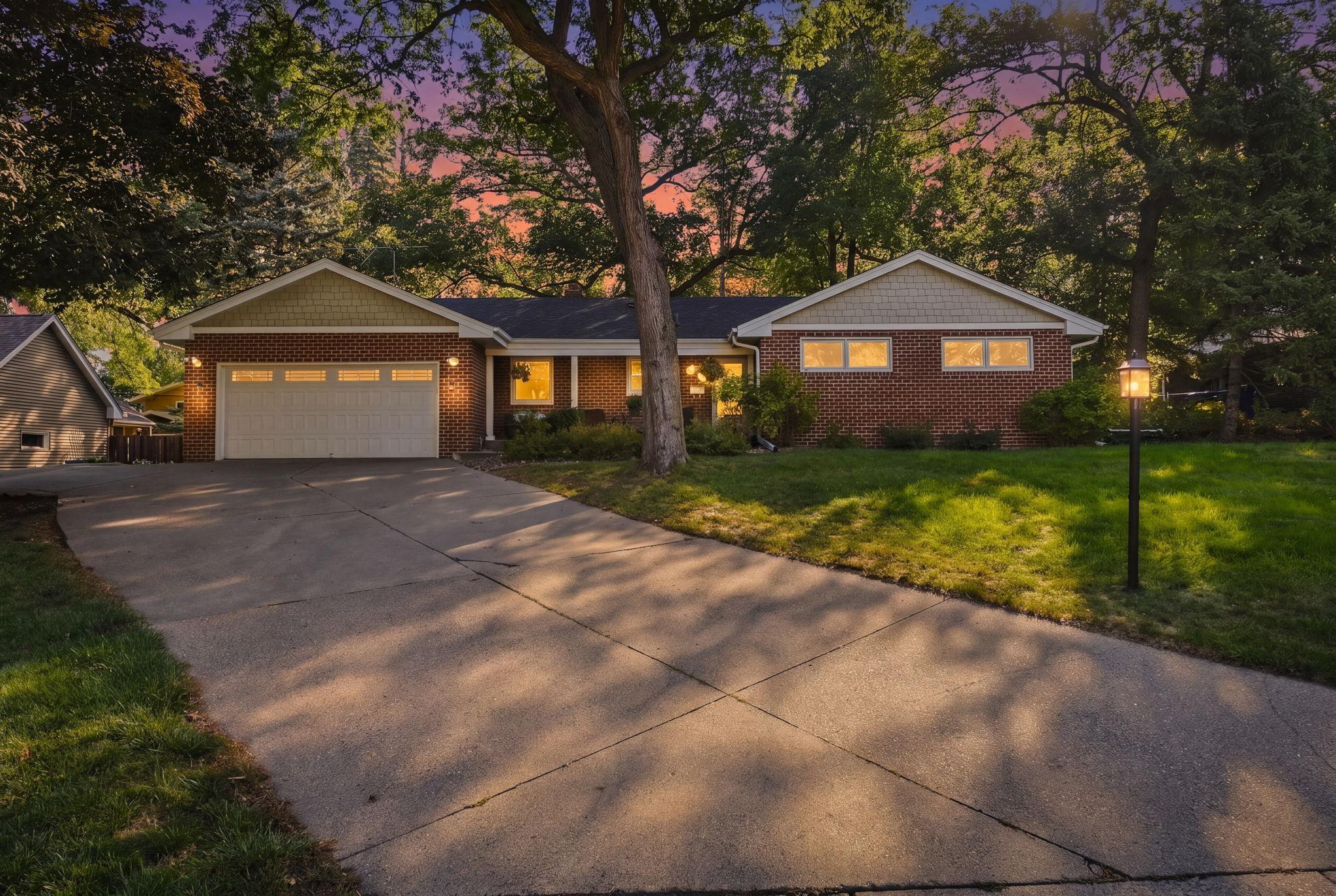 View of Residential at 1620 Sumter Avenue, Golden Valley MN 55427, Golden Valley (31 of 35) - Mike Wilen | Minnesota Team Real Estate