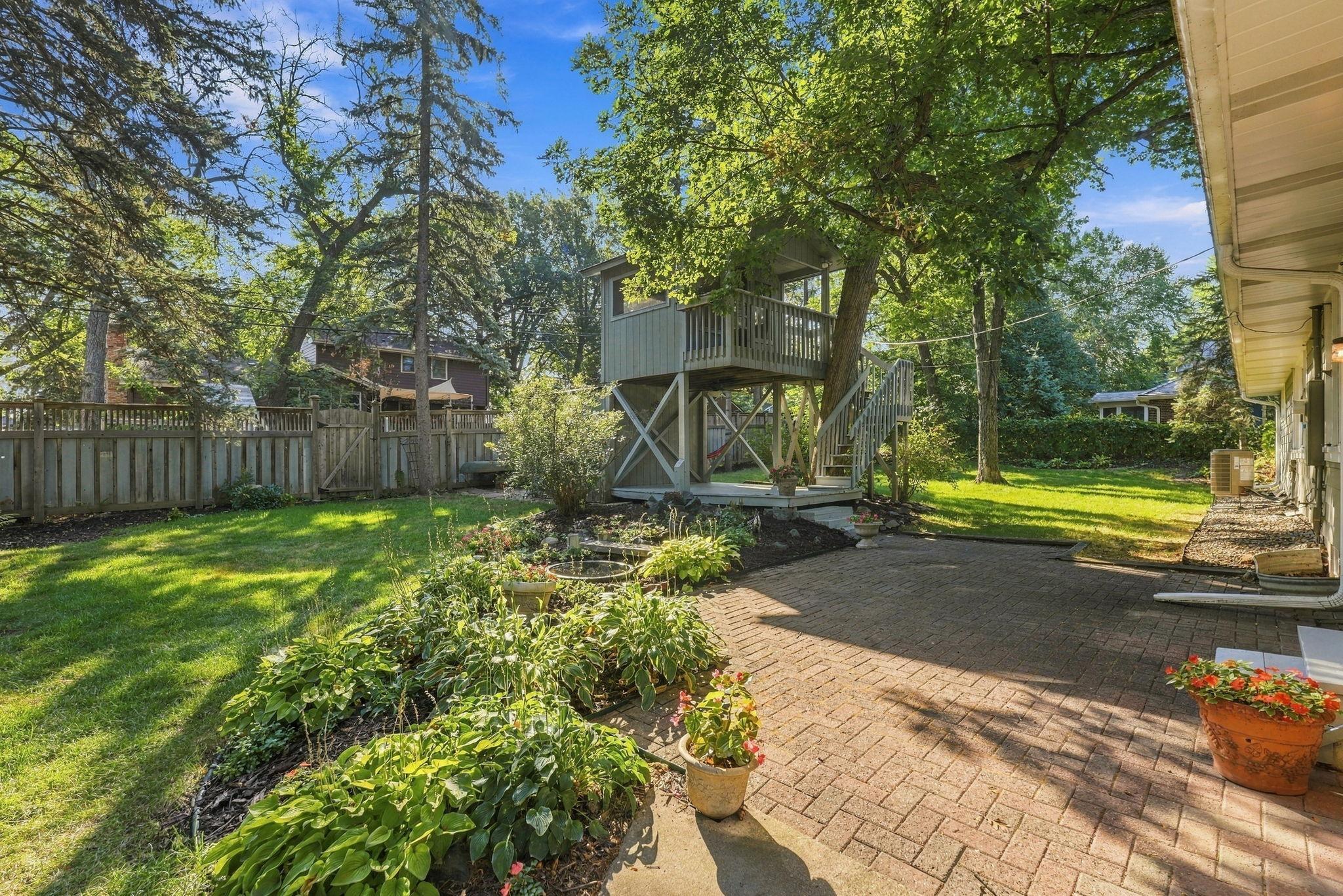 View of Residential at 1620 Sumter Avenue, Golden Valley MN 55427, Golden Valley (12 of 35) - Mike Wilen | Minnesota Team Real Estate