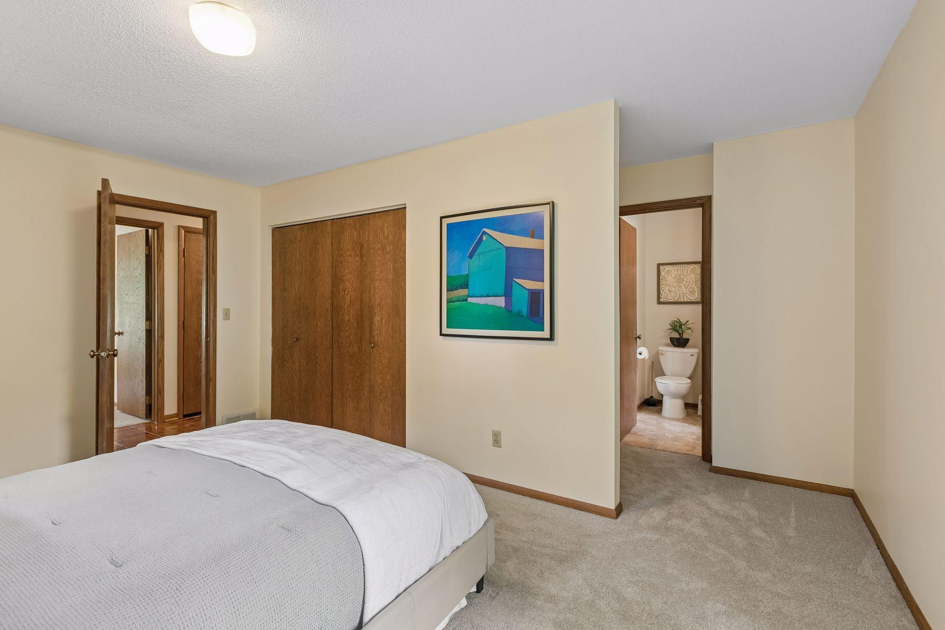 View of Residential at 2700 Kyle Avenue, Golden Valley MN 55422, Golden Valley (21 of 44) - Mike Wilen | Minnesota Team Real Estate