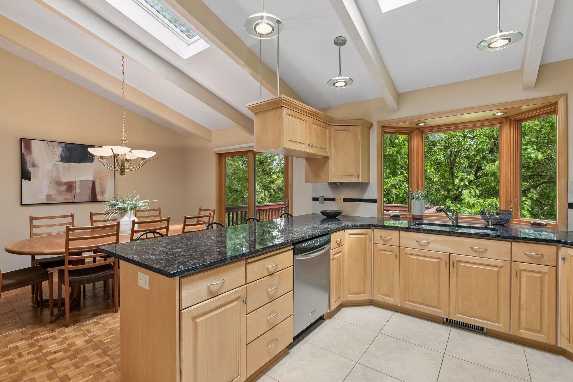 View of Residential at 2700 Kyle Avenue, Golden Valley MN 55422, Golden Valley (17 of 44) - Mike Wilen | Minnesota Team Real Estate