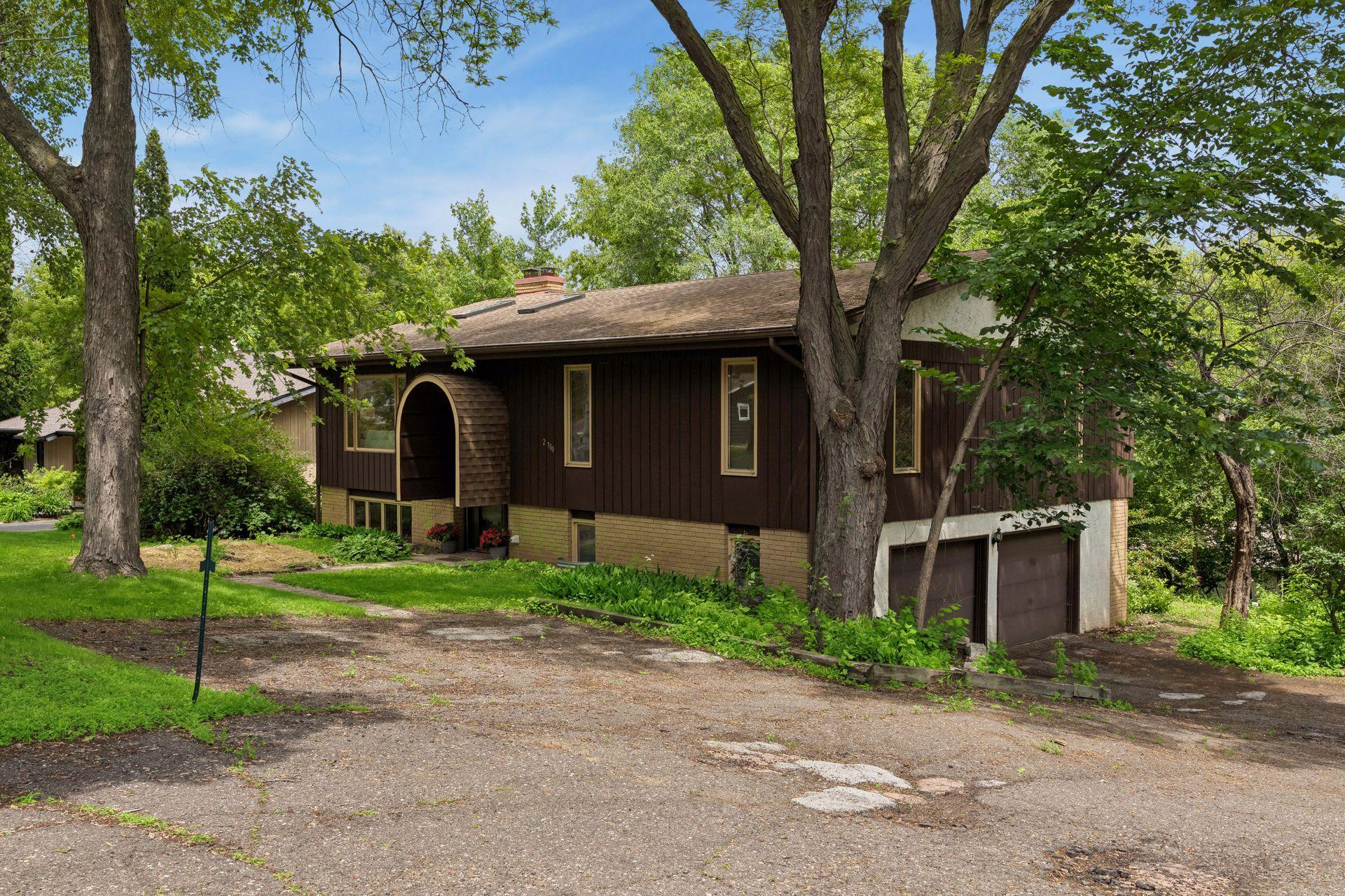 View of Residential at 2700 Kyle Avenue, Golden Valley MN 55422, Golden Valley (36 of 44) - Mike Wilen | Minnesota Team Real Estate