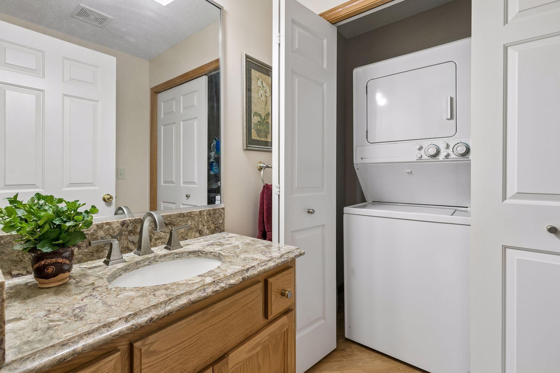 View of Residential at 13323 Glenhaven Court, Apple Valley MN 55124, Apple Valley (23 of 33) - Mike Wilen | Minnesota Team Real Estate