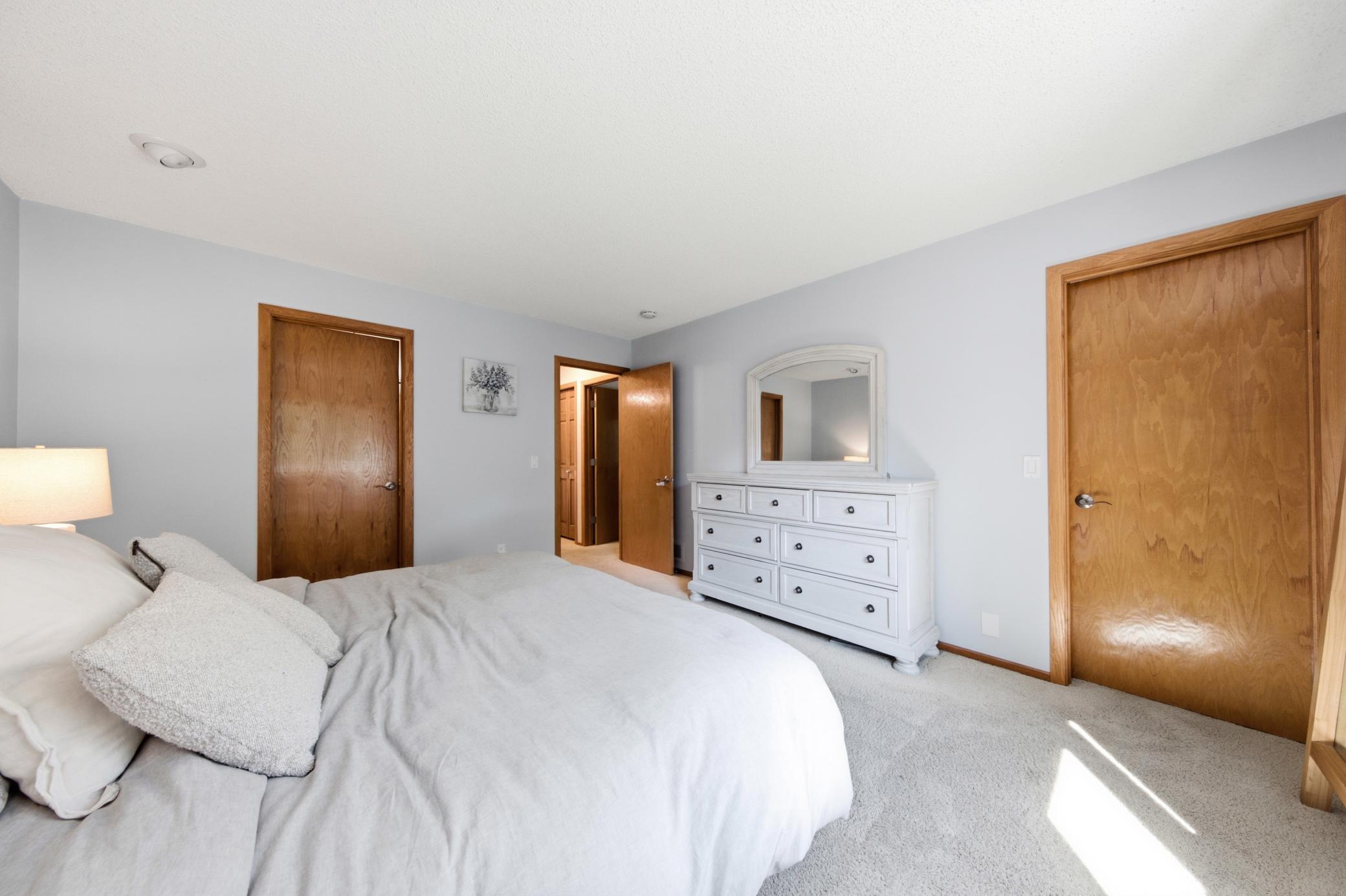 View of Residential at 7003 Park View Lane, Eden Prairie MN 55346, Eden Prairie (4 of 44) - Mike Wilen | Minnesota Team Real Estate