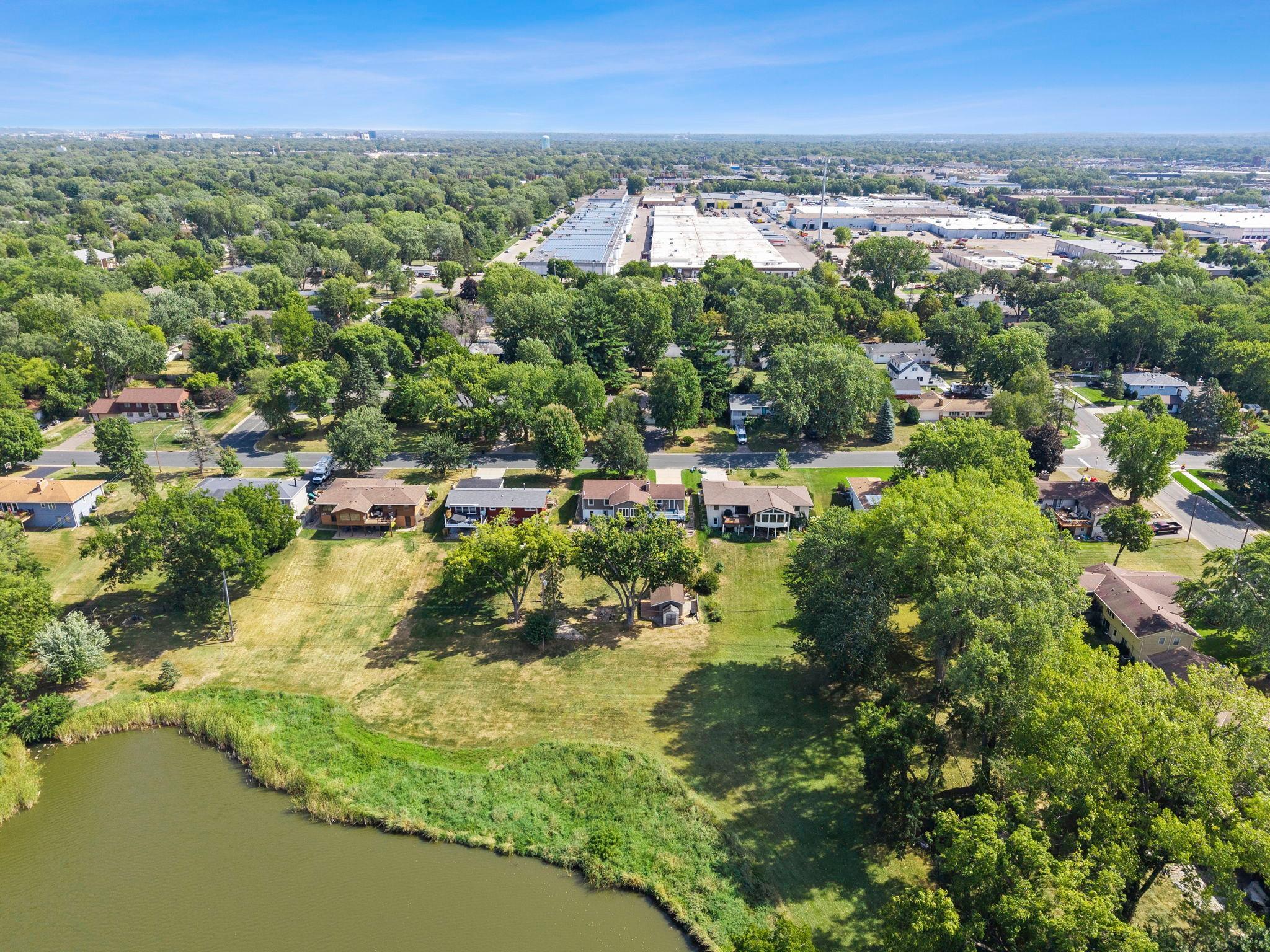 View of Residential at 9218 Russell Avenue, Bloomington MN 55431, Bloomington (78 of 88) - Mike Wilen | Minnesota Team Real Estate