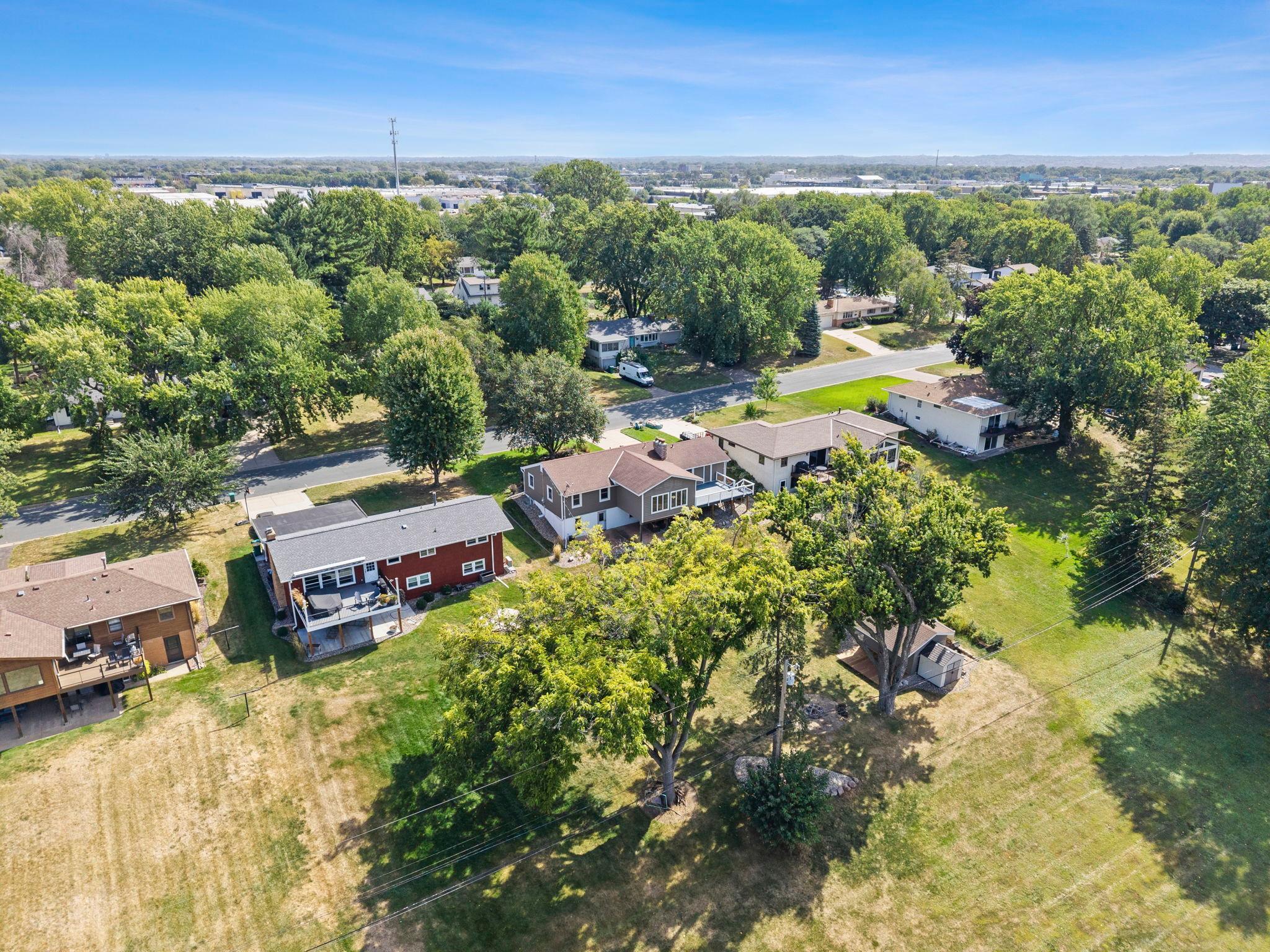 View of Residential at 9218 Russell Avenue, Bloomington MN 55431, Bloomington (75 of 88) - Mike Wilen | Minnesota Team Real Estate