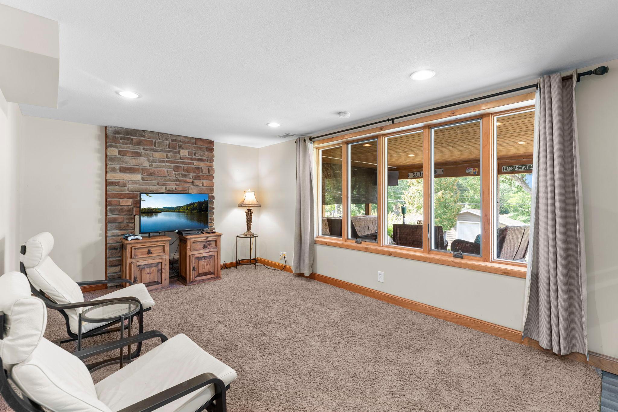 View of Residential at 9218 Russell Avenue, Bloomington MN 55431, Bloomington (36 of 88) - Mike Wilen | Minnesota Team Real Estate