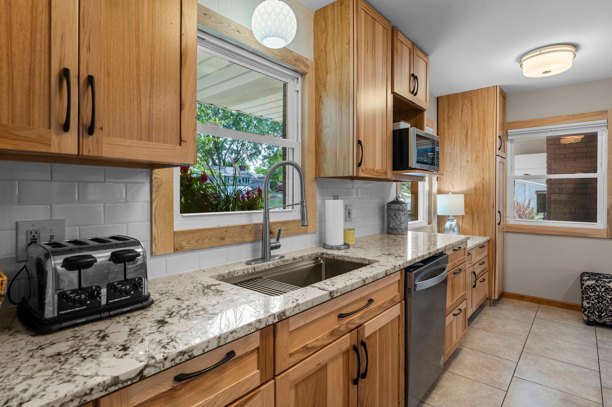 View of Residential at 9218 Russell Avenue, Bloomington MN 55431, Bloomington (23 of 88) - Mike Wilen | Minnesota Team Real Estate