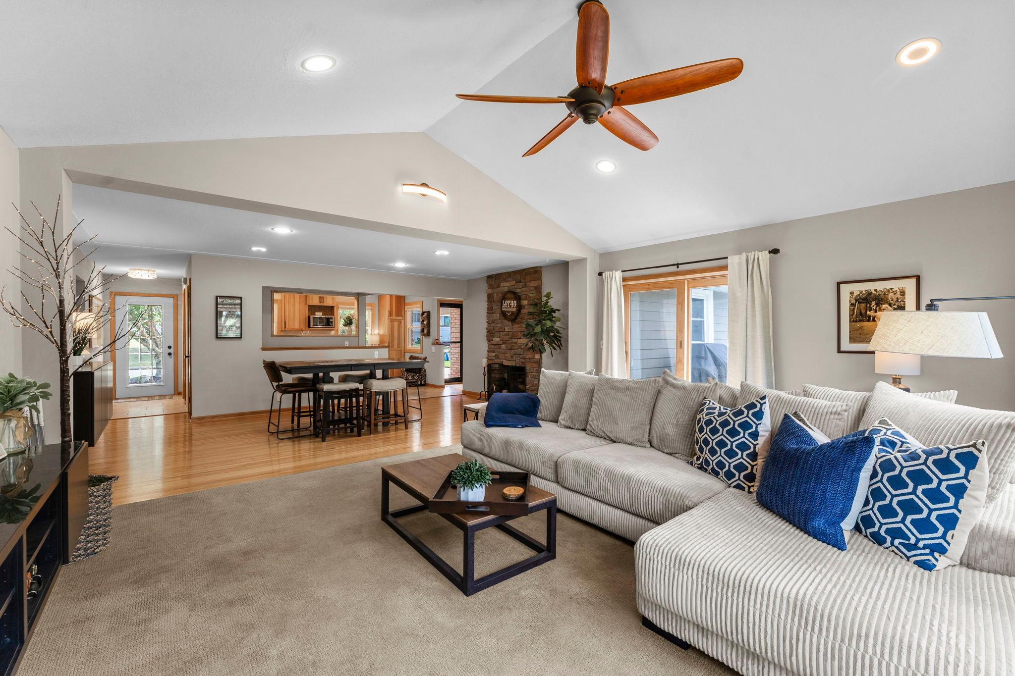 View of Residential at 9218 Russell Avenue, Bloomington MN 55431, Bloomington (17 of 88) - Mike Wilen | Minnesota Team Real Estate