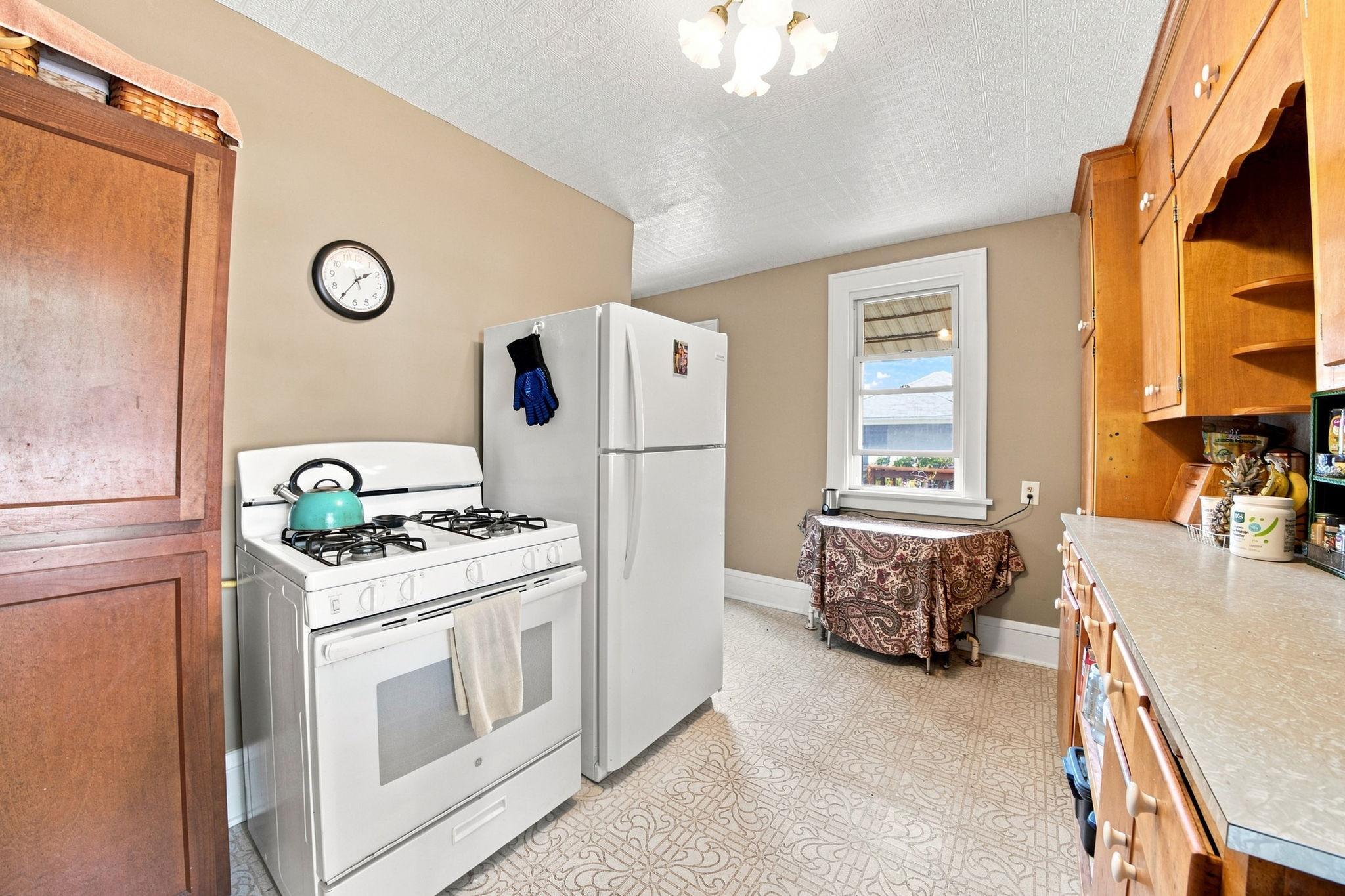 View of Residential at 3700 39th Avenue, Minneapolis MN 55406, Minneapolis (9 of 33) - Mike Wilen | Minnesota Team Real Estate