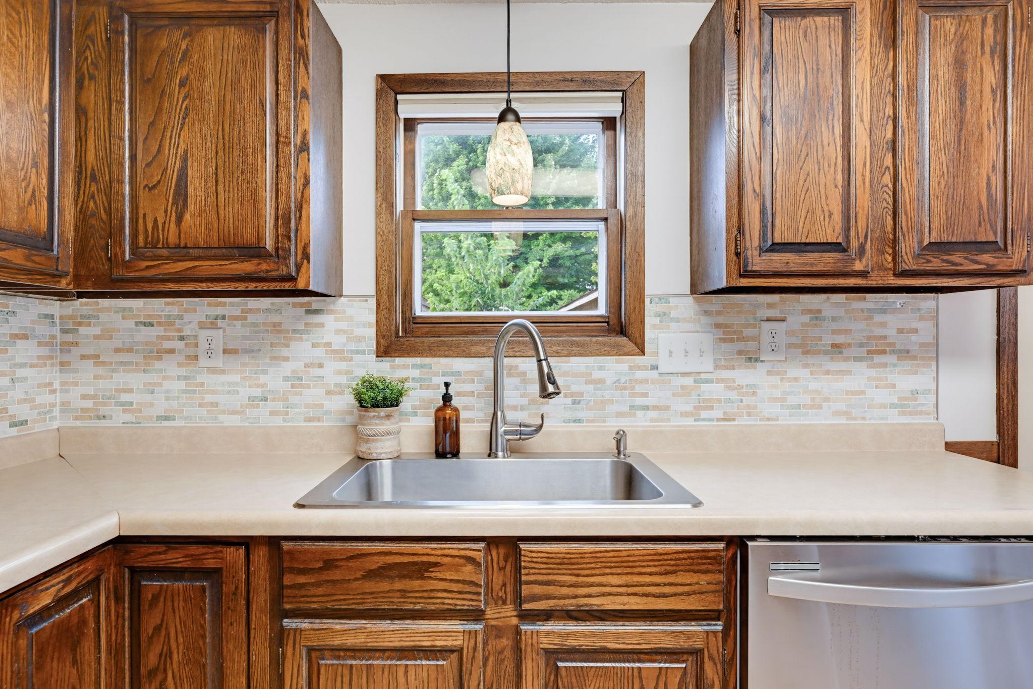 View of Residential at 2924 25th Street, Minneapolis MN 55406, Minneapolis (18 of 44) - Mike Wilen | Minnesota Team Real Estate