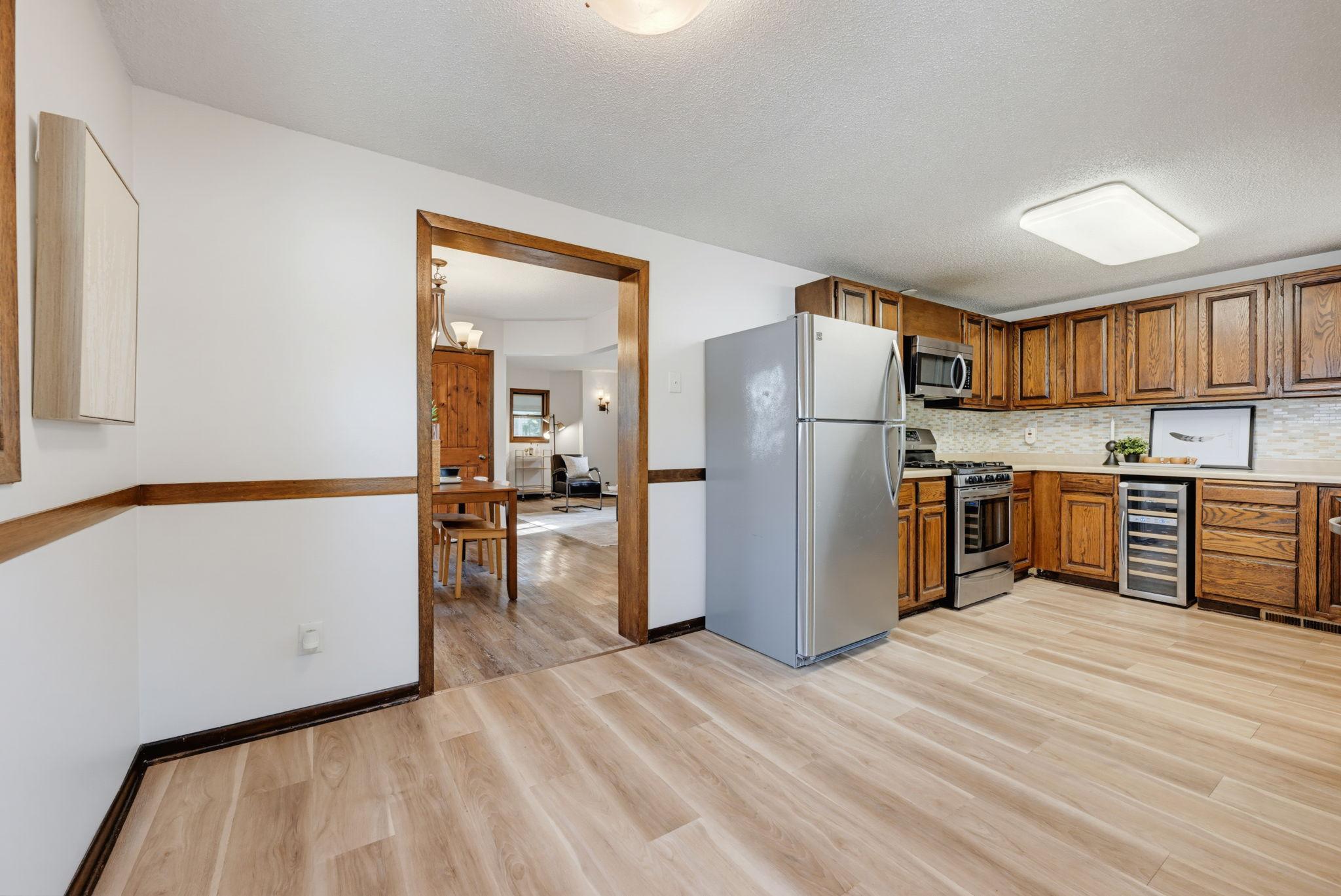 View of Residential at 2924 25th Street, Minneapolis MN 55406, Minneapolis (13 of 44) - Mike Wilen | Minnesota Team Real Estate