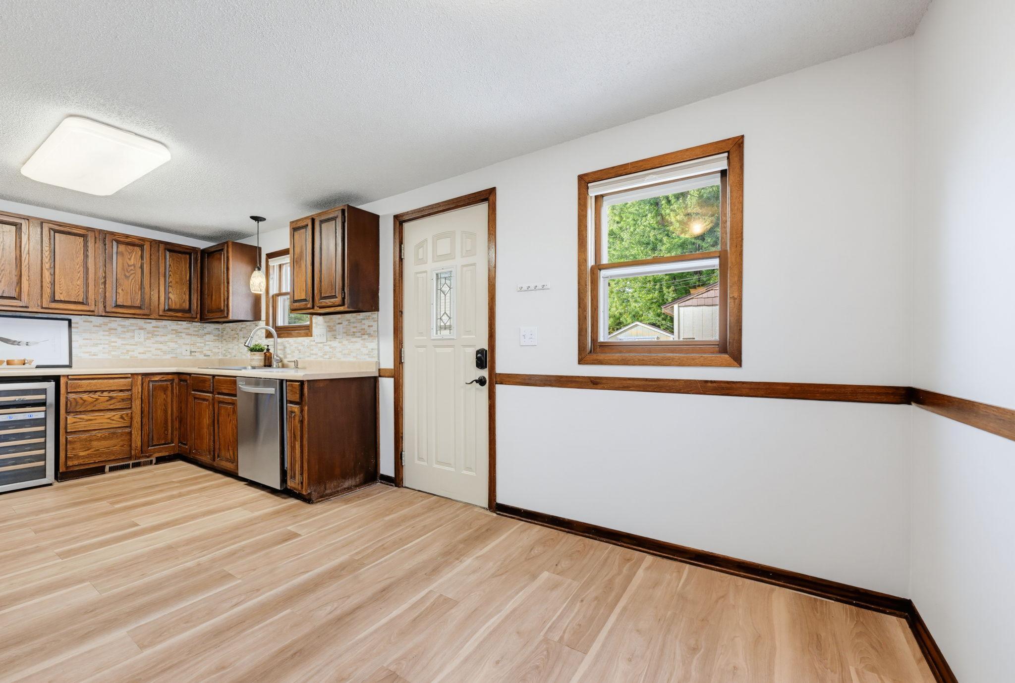 View of Residential at 2924 25th Street, Minneapolis MN 55406, Minneapolis (12 of 44) - Mike Wilen | Minnesota Team Real Estate