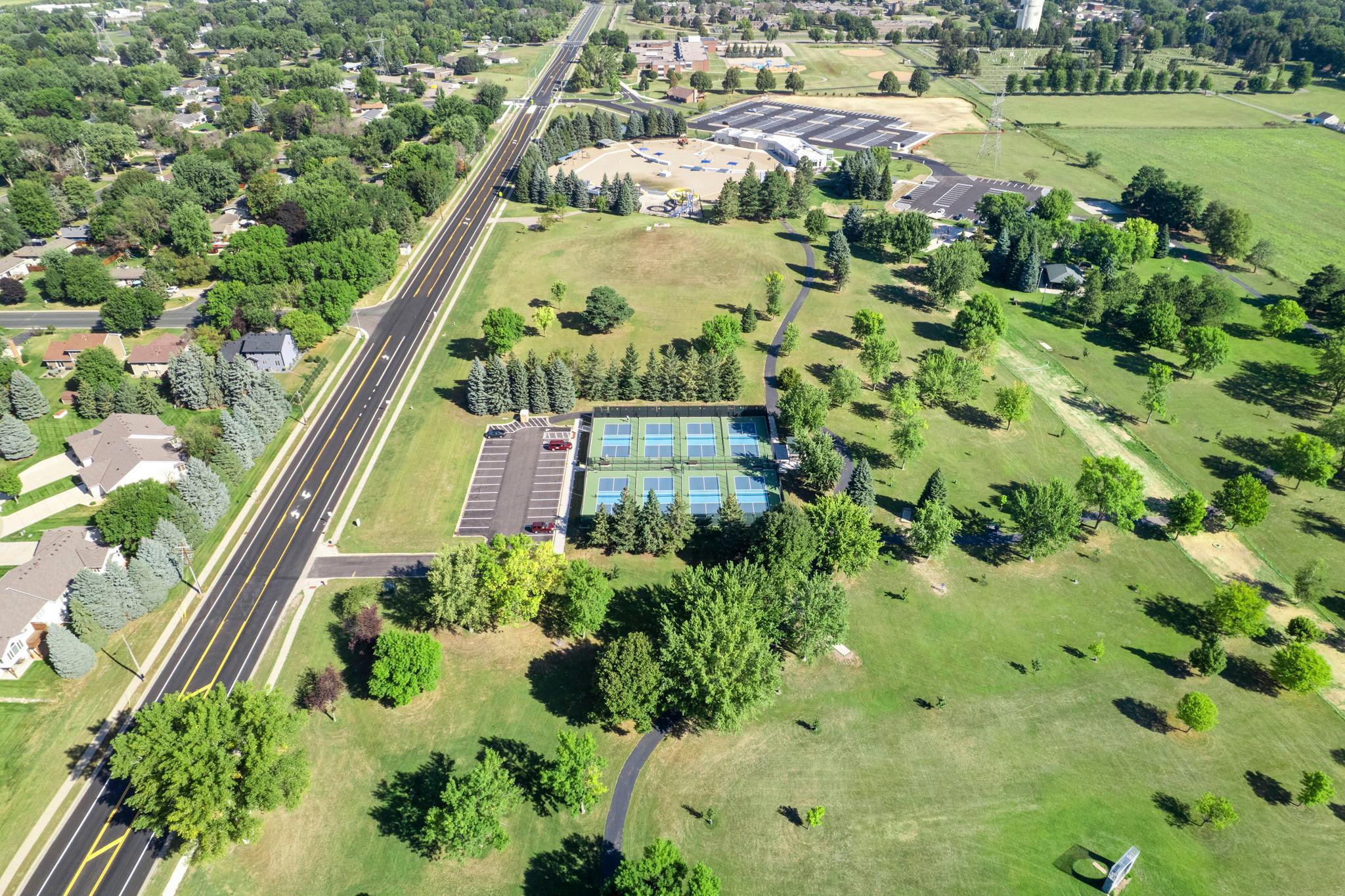 View of Residential at 1284 Quincy Circle, Shakopee MN 55379, Shakopee (16 of 17) - Mike Wilen | Minnesota Team Real Estate
