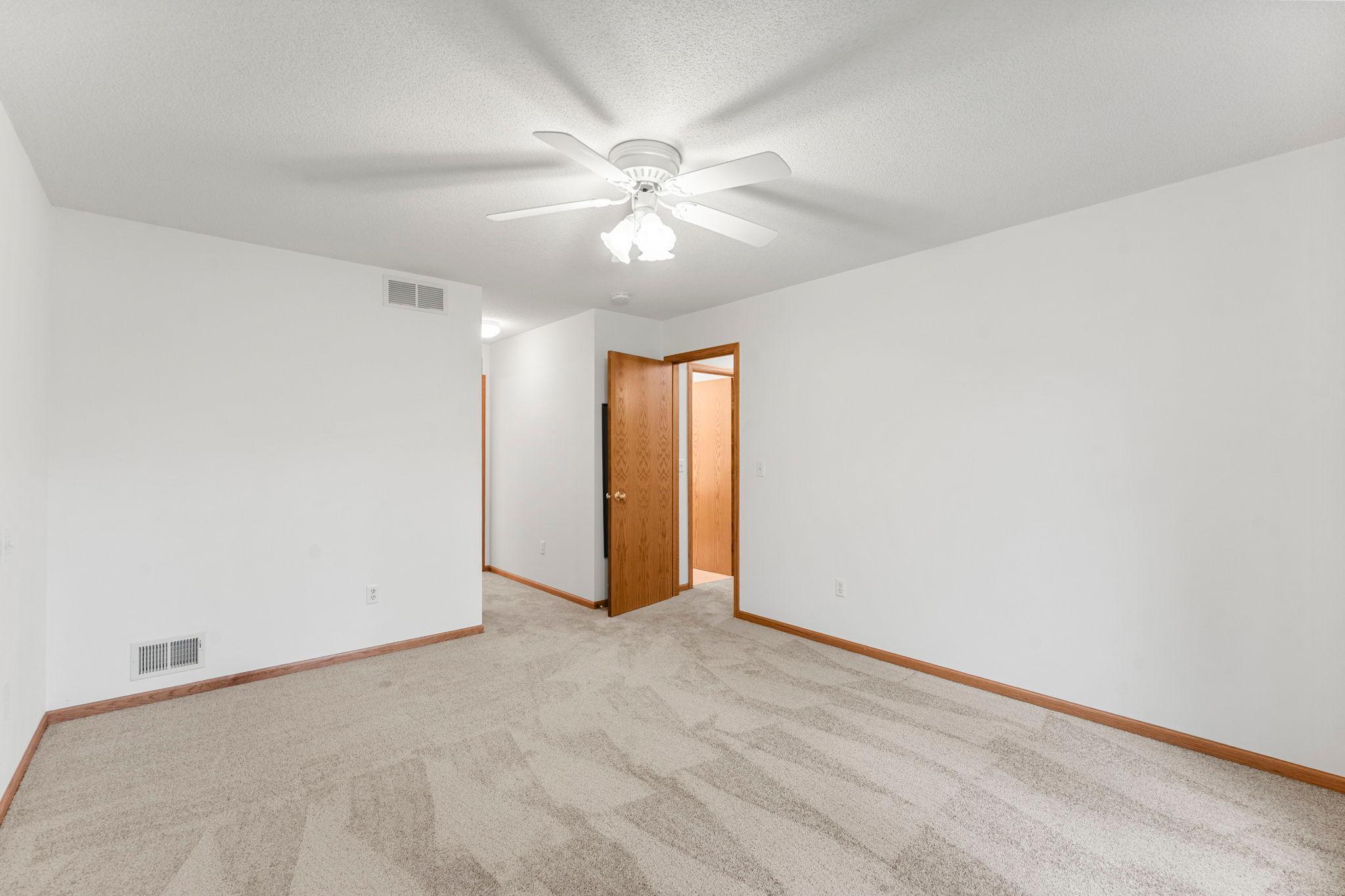 View of Residential at 1284 Quincy Circle, Shakopee MN 55379, Shakopee (30 of 70) - Mike Wilen | Minnesota Team Real Estate