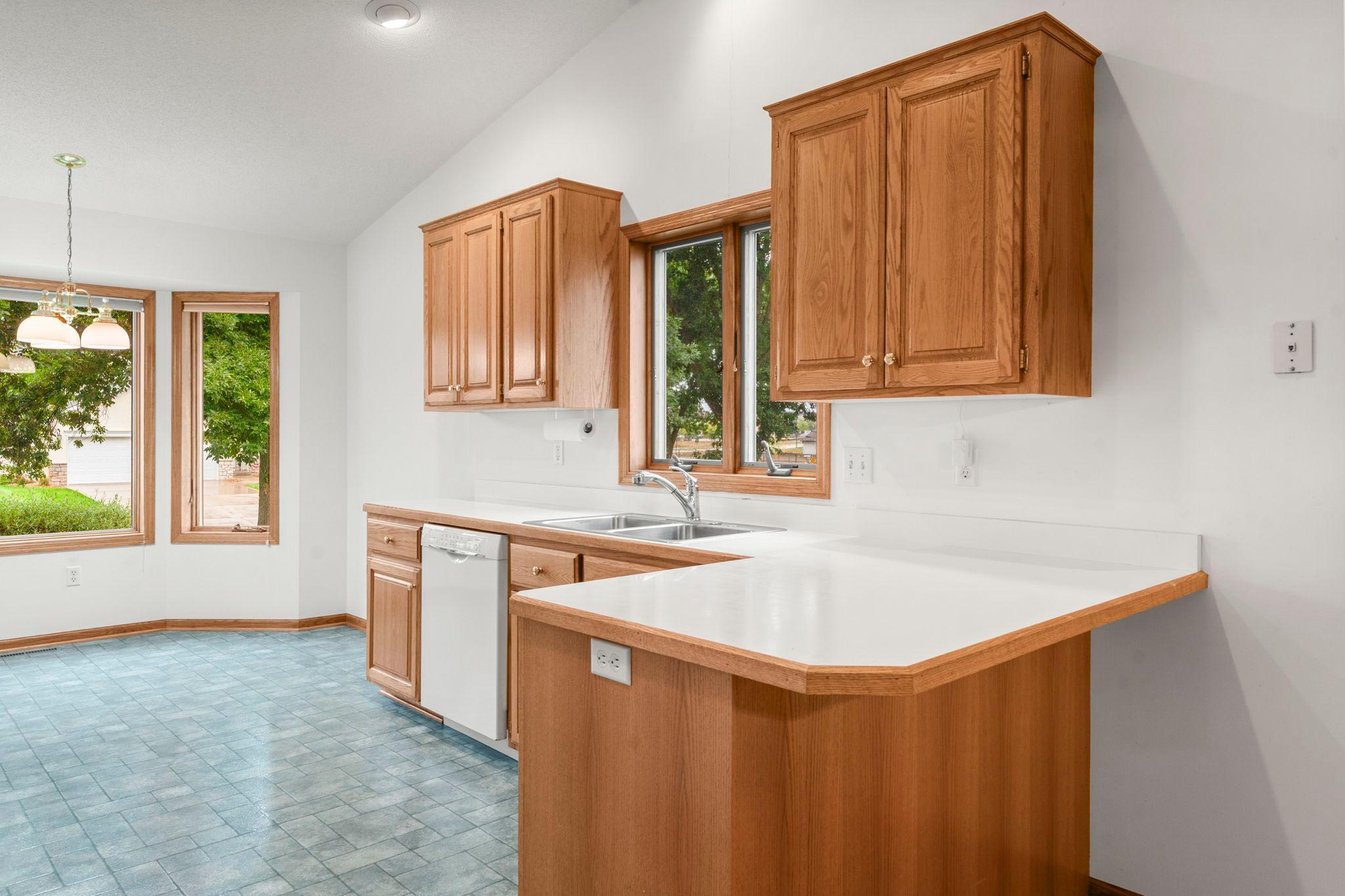 View of Residential at 1284 Quincy Circle, Shakopee MN 55379, Shakopee (25 of 70) - Mike Wilen | Minnesota Team Real Estate