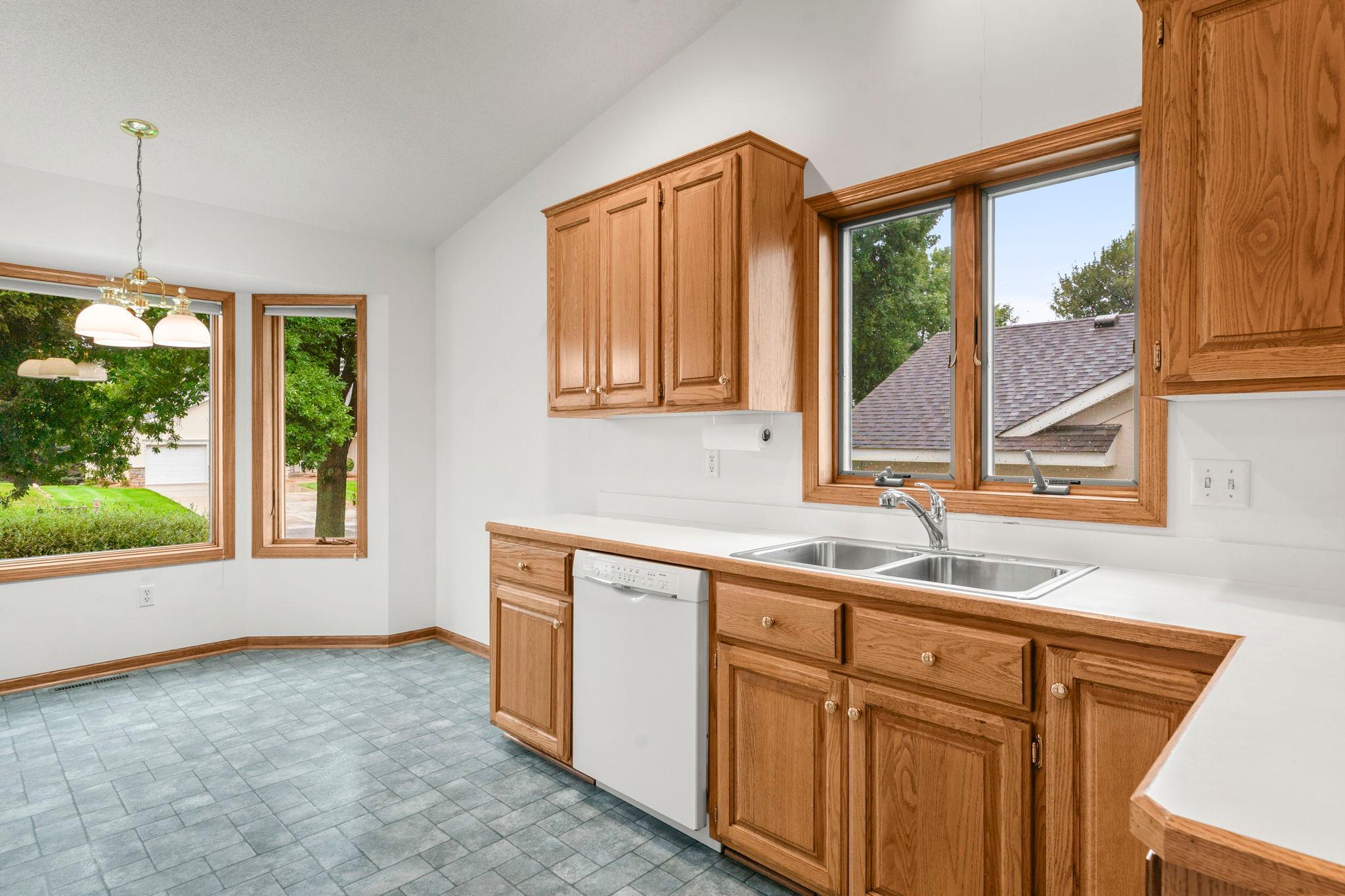View of Residential at 1284 Quincy Circle, Shakopee MN 55379, Shakopee (24 of 70) - Mike Wilen | Minnesota Team Real Estate