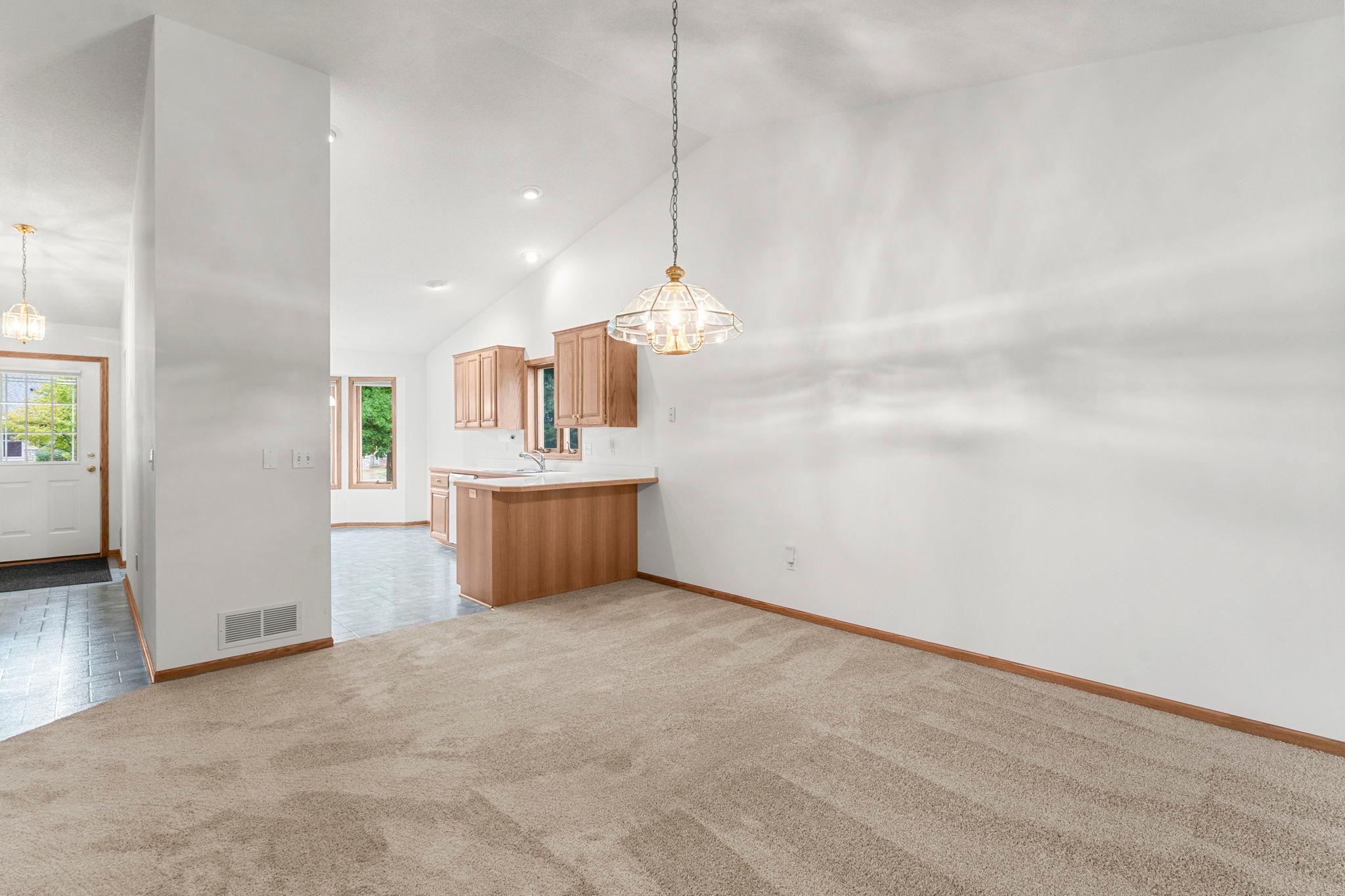 View of Residential at 1284 Quincy Circle, Shakopee MN 55379, Shakopee (16 of 70) - Mike Wilen | Minnesota Team Real Estate
