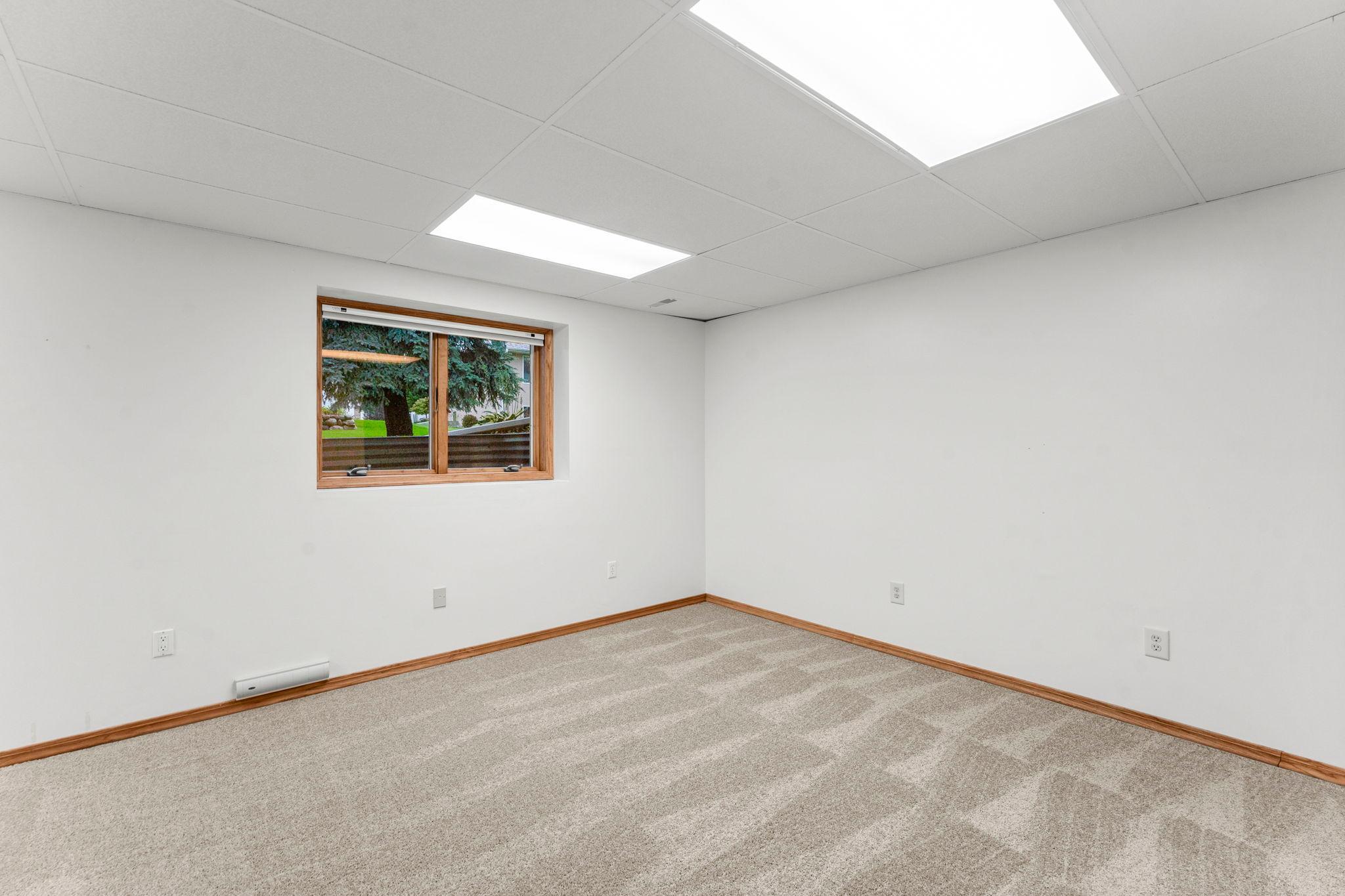 View of Residential at 1284 Quincy Circle, Shakopee MN 55379, Shakopee (48 of 70) - Mike Wilen | Minnesota Team Real Estate
