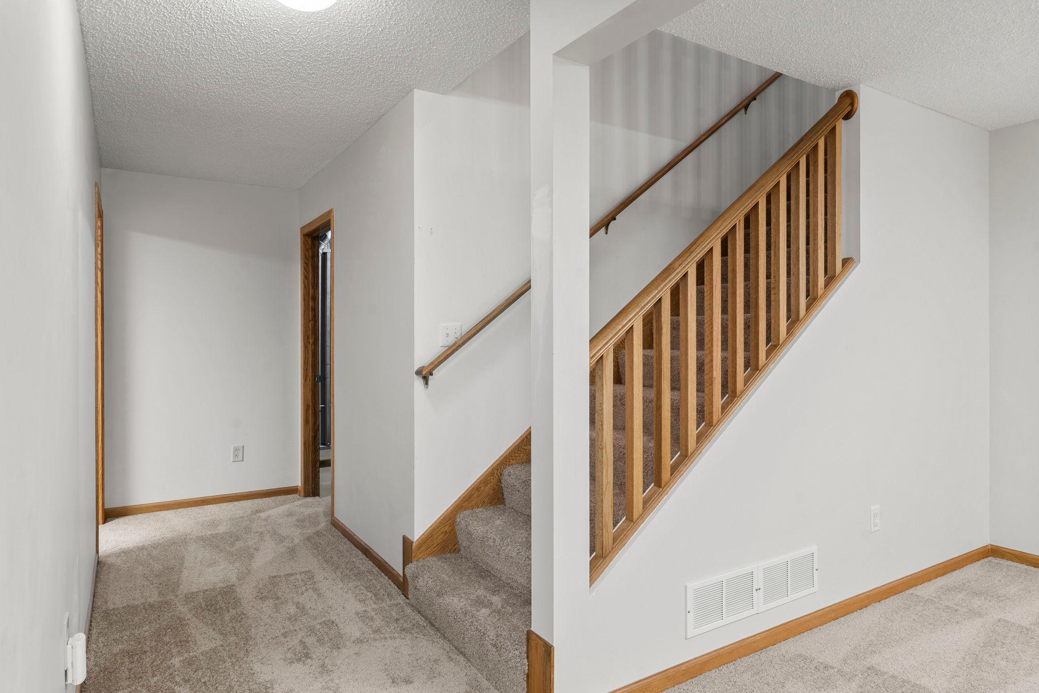 View of Residential at 1284 Quincy Circle, Shakopee MN 55379, Shakopee (39 of 70) - Mike Wilen | Minnesota Team Real Estate